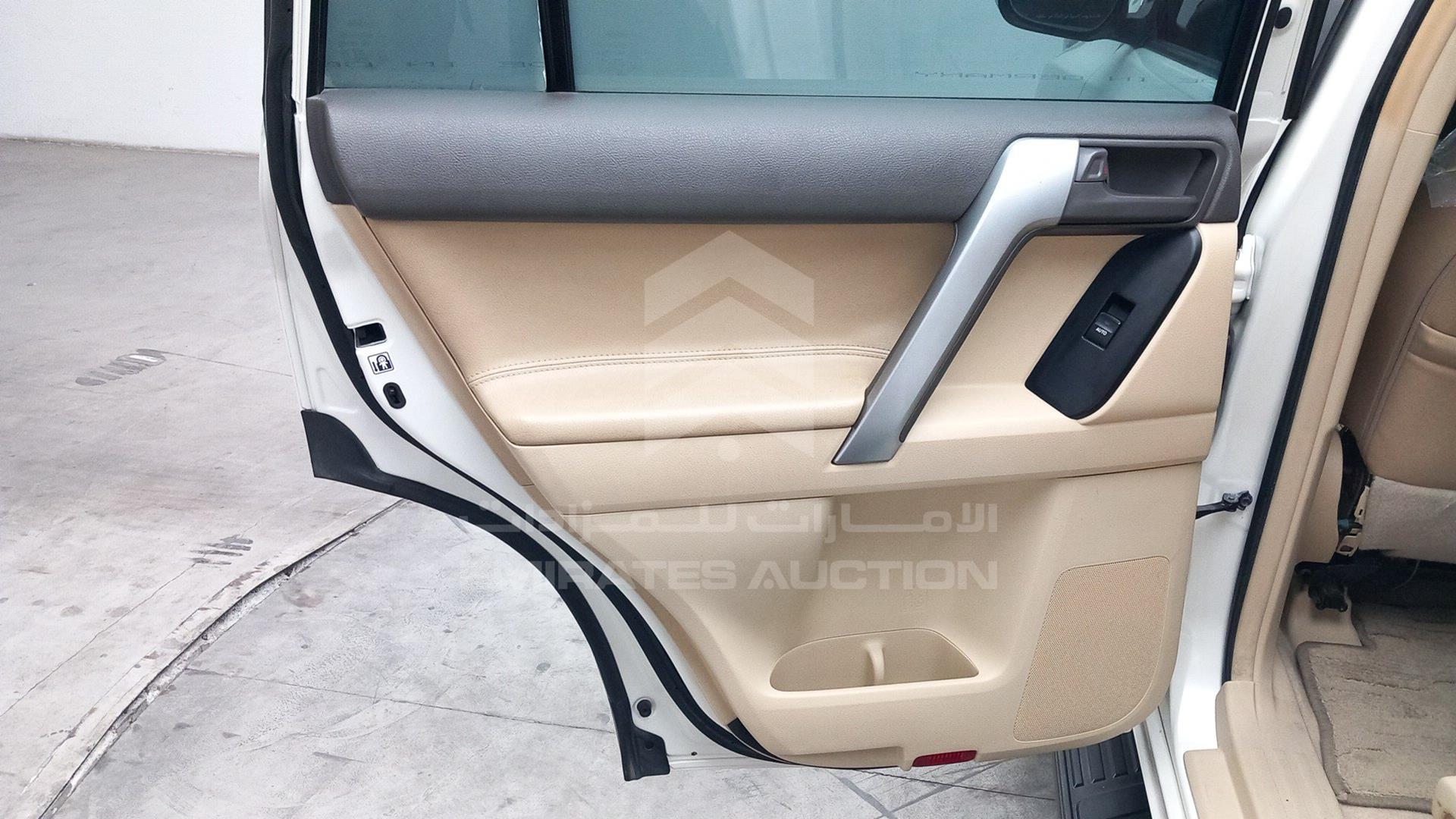2014 TOYOTA PRADO VIN: JTEBX3FJ1EK165990