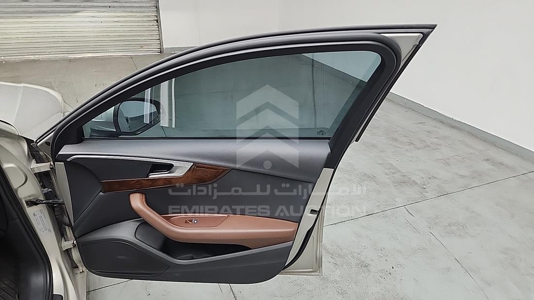 اودي ايه 4 2016 — الباب الأمامي الأيمن — صورة 28