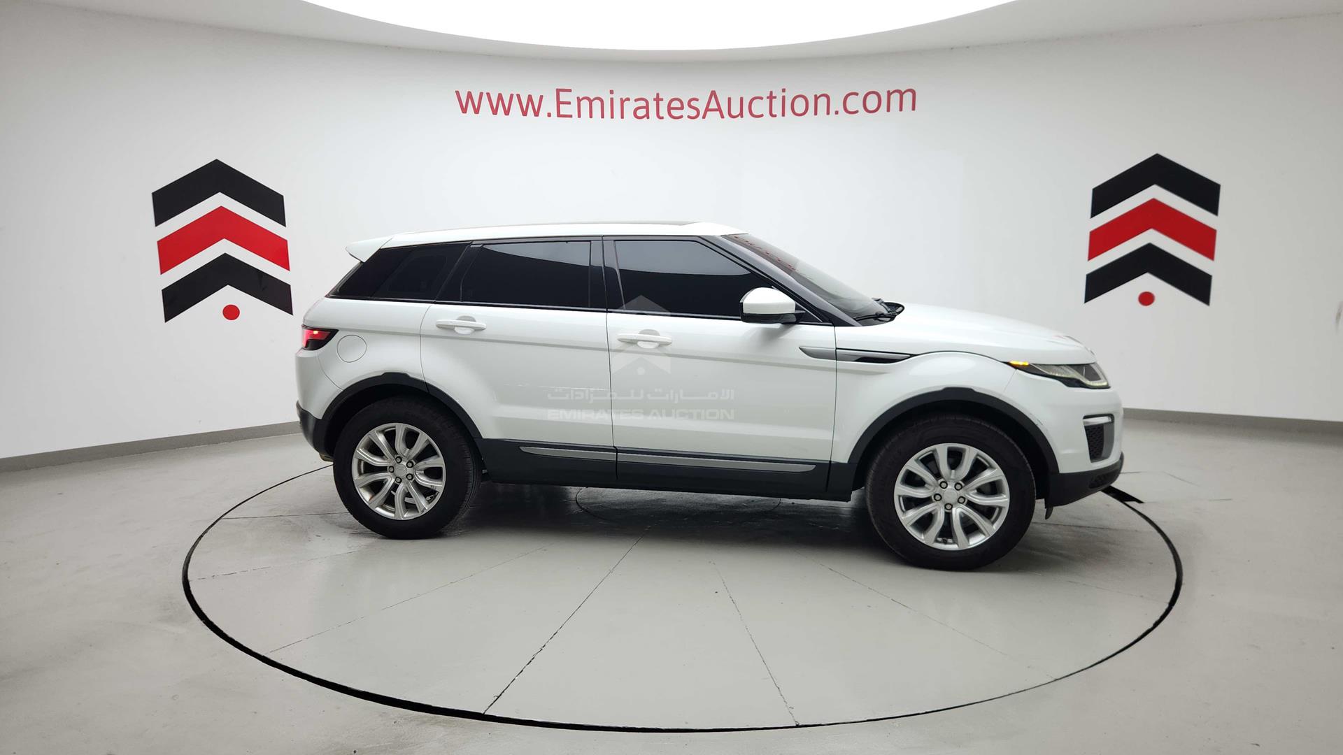 2016 RANGE ROVER EVOQUE VIN: SALVA2BG2GH080110