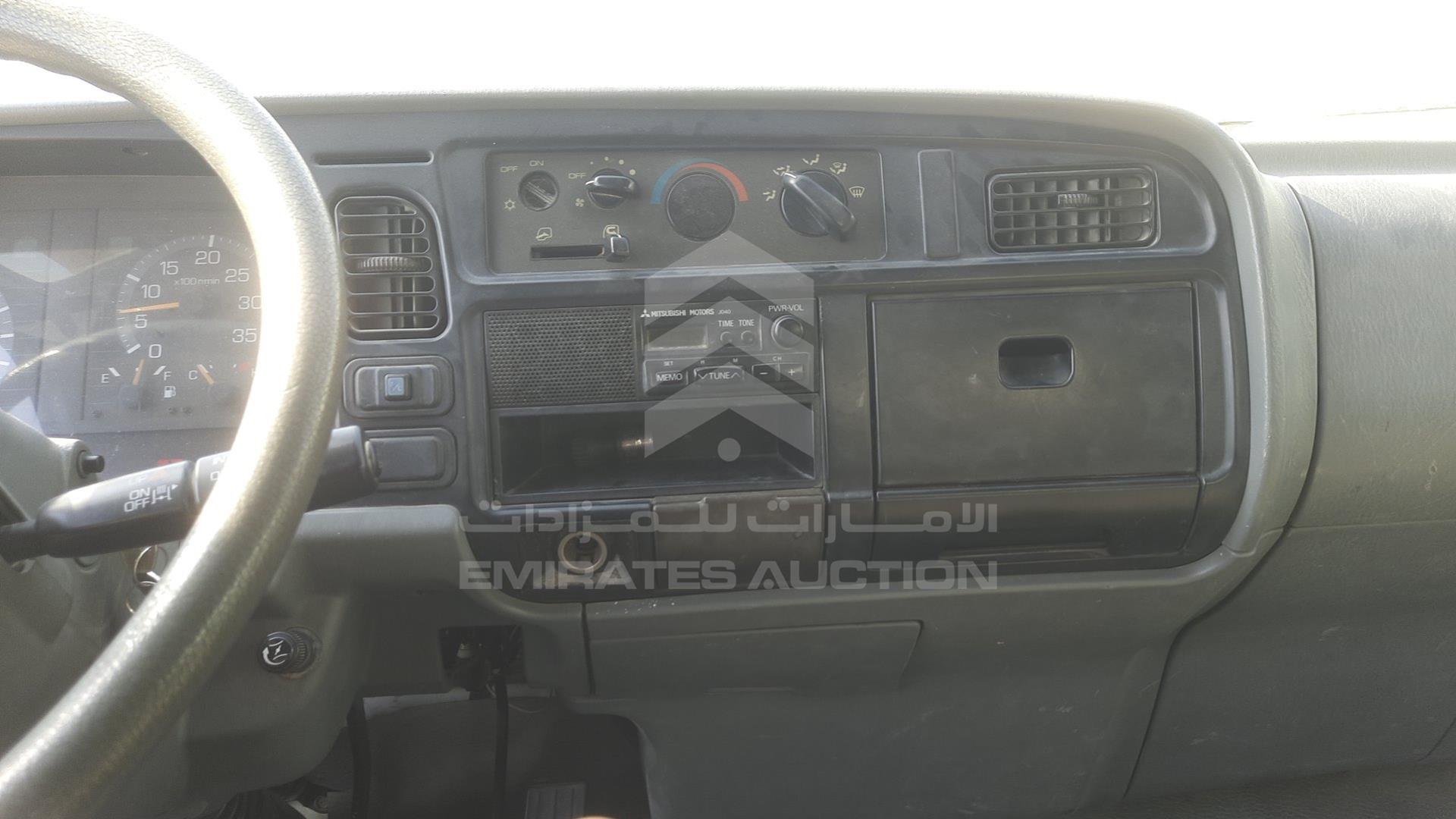 1998 MITSUBISHI FH VIN: JMYFH215H0KA00387
