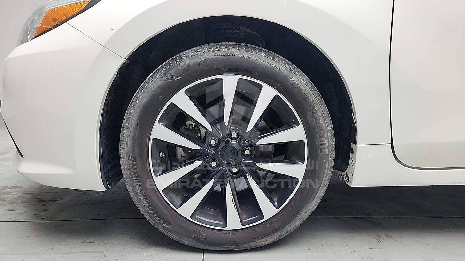 2018 NISSAN ALTIMA VIN: 1N4AL3A92JC293206