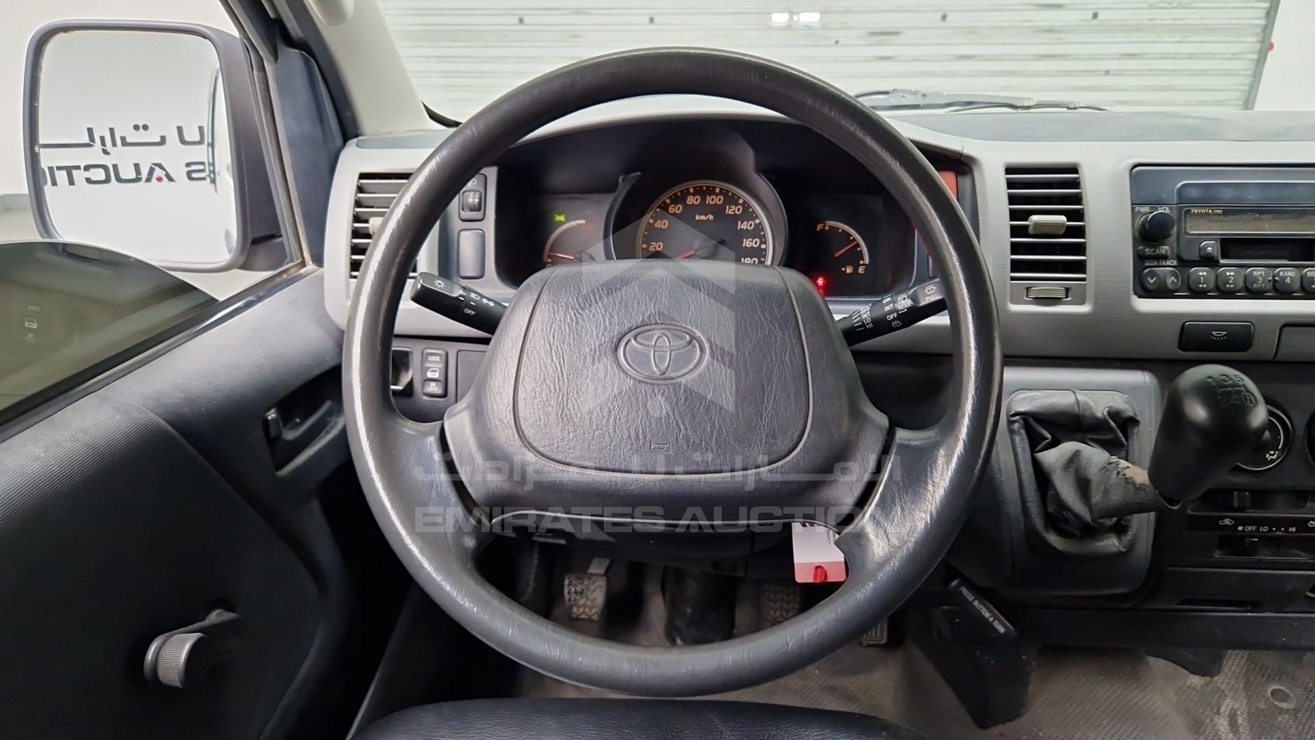 2007 TOYOTA HIACE VIN: JTGJX02P575006788
