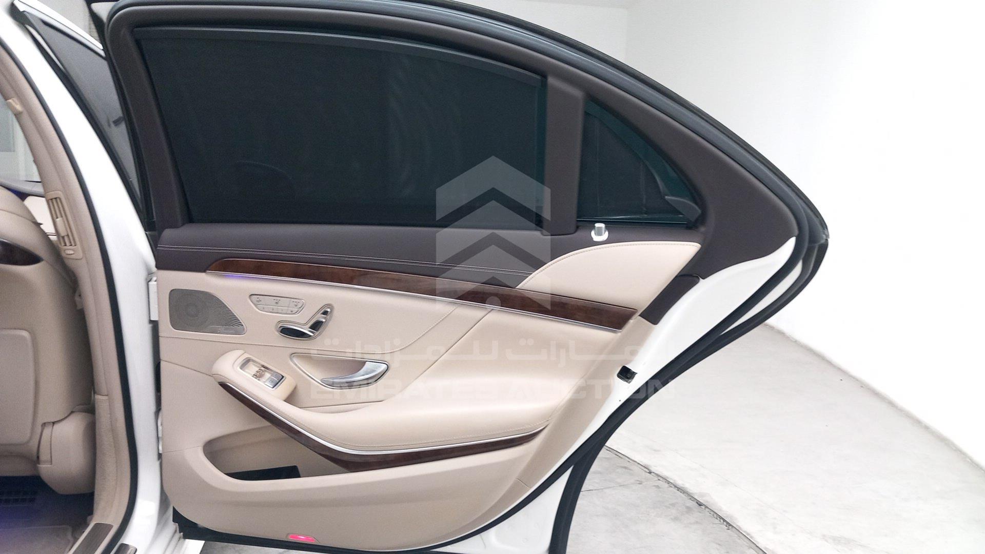 2015 MERCEDES S 500 VIN: WDDUG8CB9FA136175