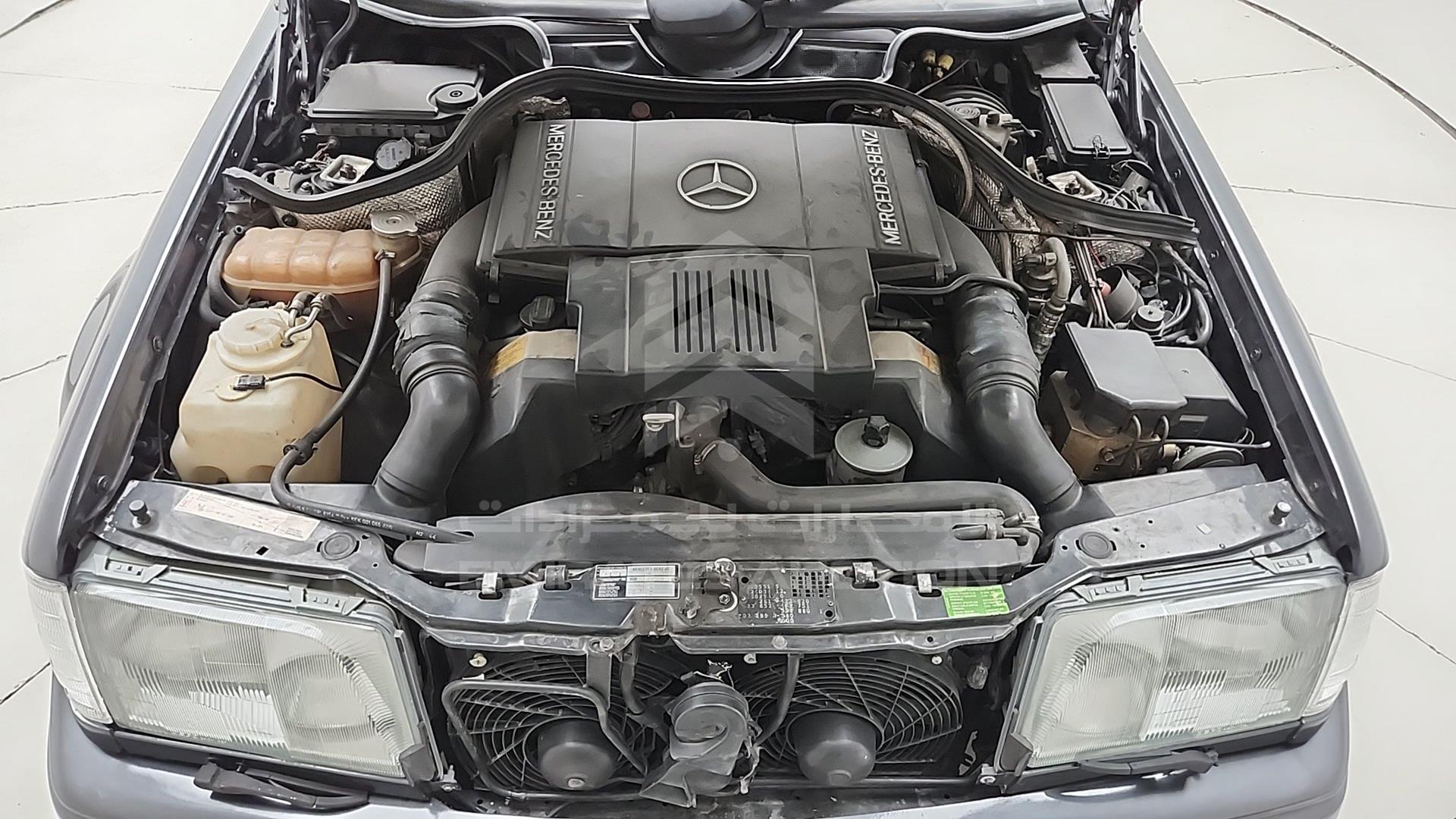 1993 MERCEDES E 500 VIN: WDB1240341B923021