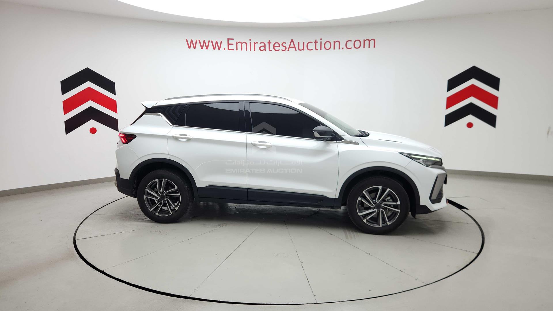 2024 GEELY COOLRAY VIN: LB3762KZ2RX505360