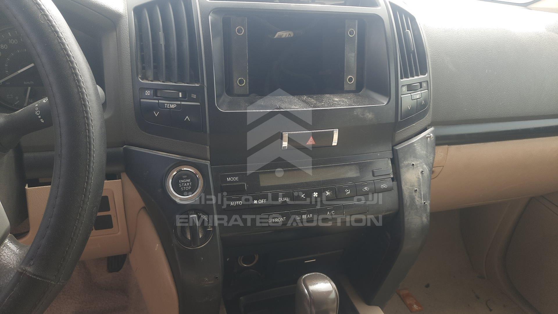 2013 TOYOTA LAND CRUISER VIN: JTMDU09J5D5065114