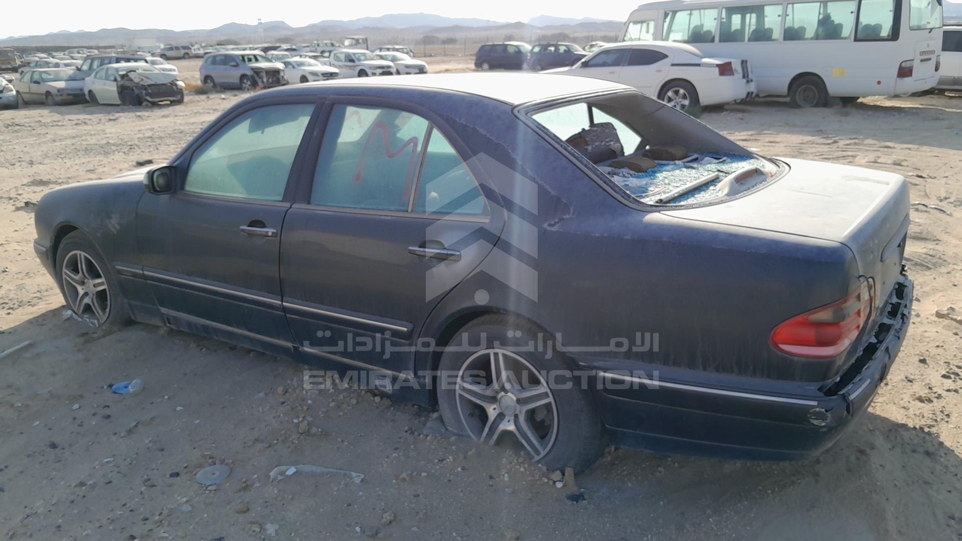 0 MERCEDES E240 VIN: WDB2100621B242522
