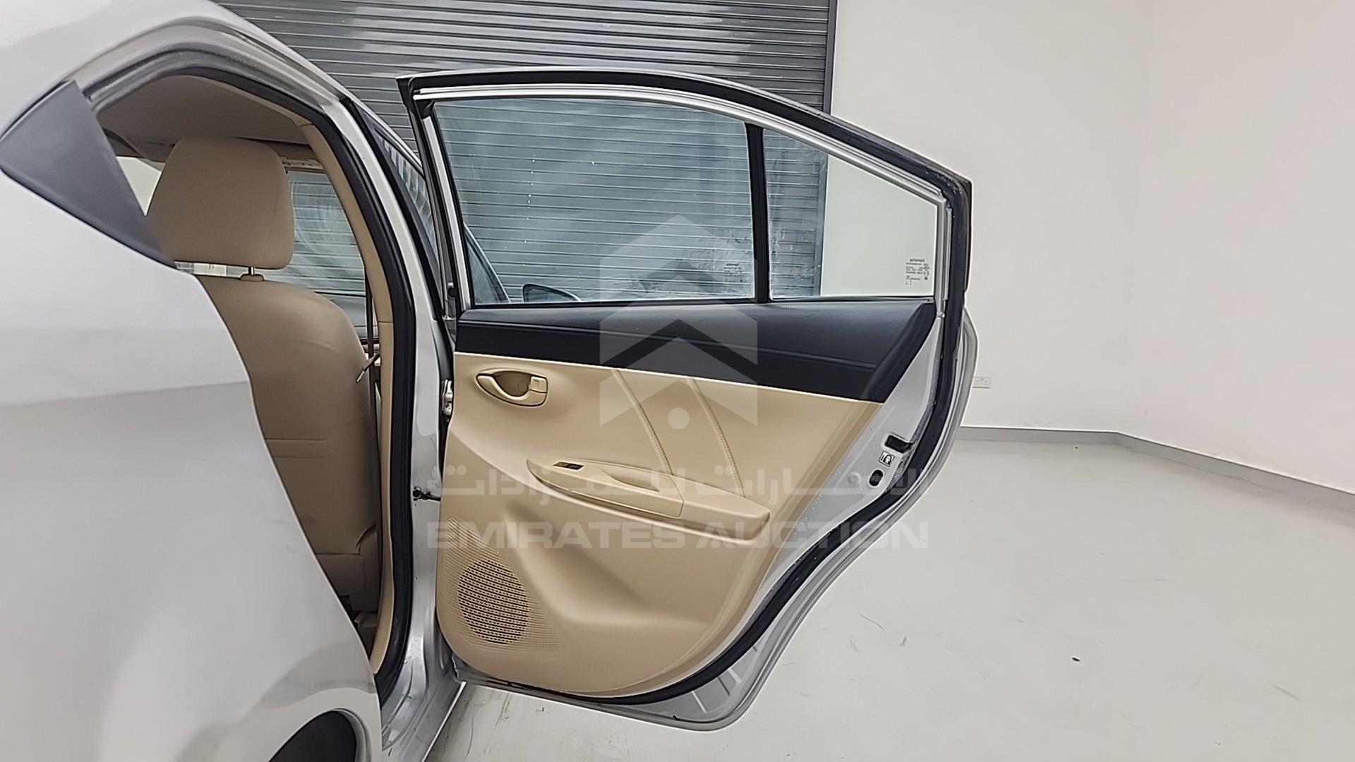 2015 TOYOTA YARIS VIN: MHFBT9F36F6036193