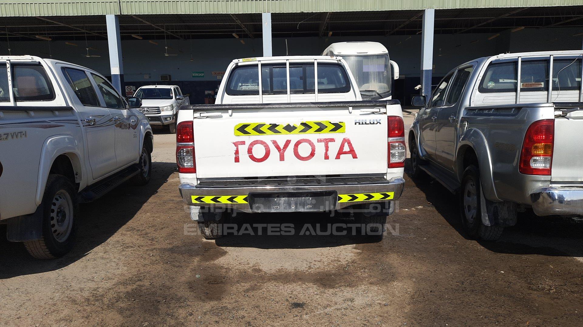 MR0FR22G8F0794777 - 2015 Toyota Hilux - #378999