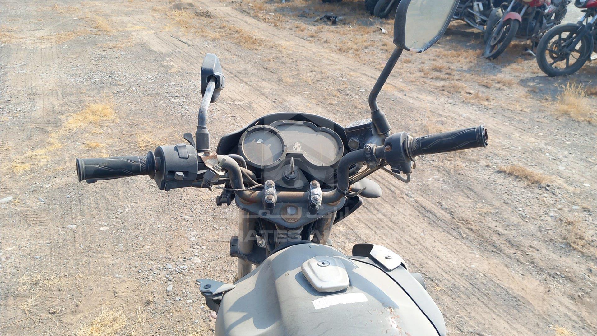 2014 YAMAHA SZ16R VIN: ME1RG0916E2001035