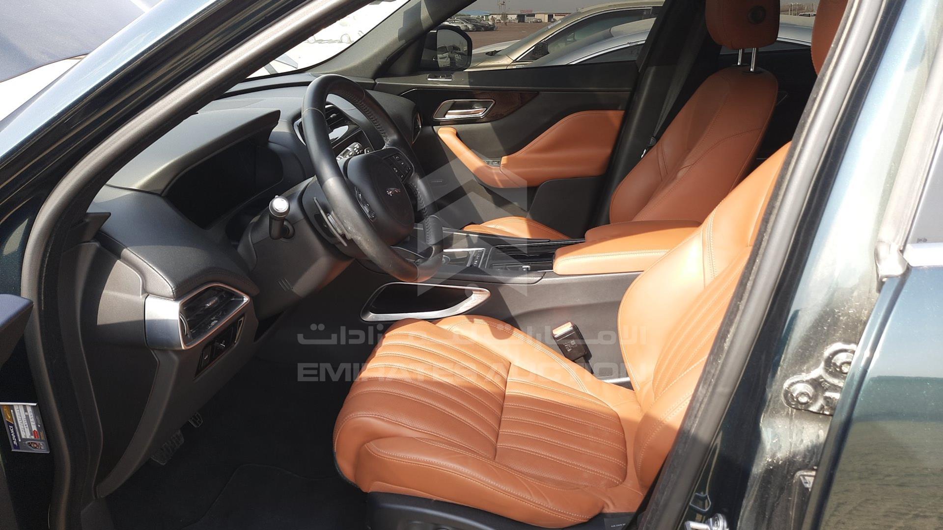 2017 JAGUAR F-PACE VIN: SADCA2BV8HA091687