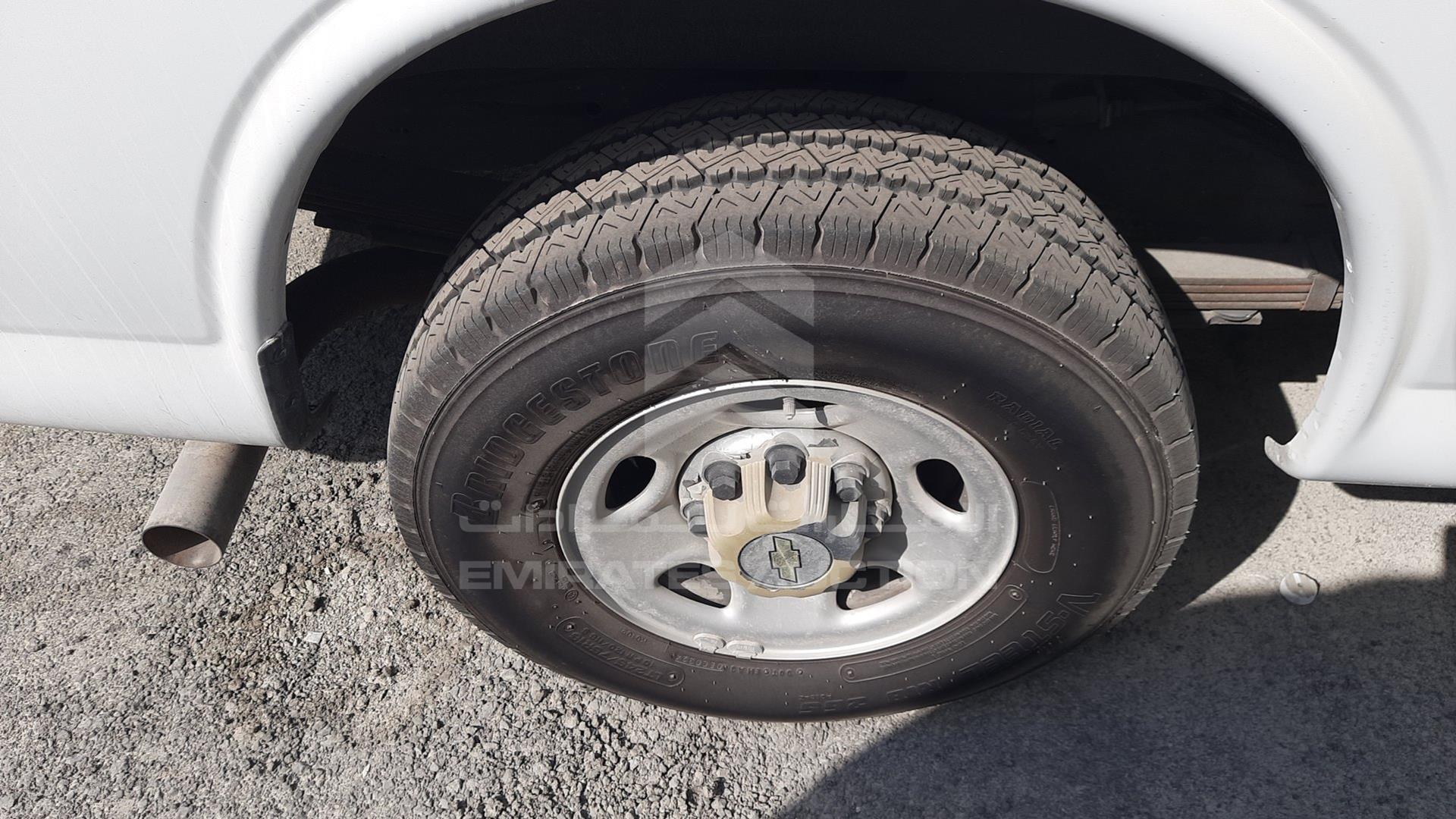 2009 CHEVROLET EXPRESS VIN: 1GCHG39KX91137653