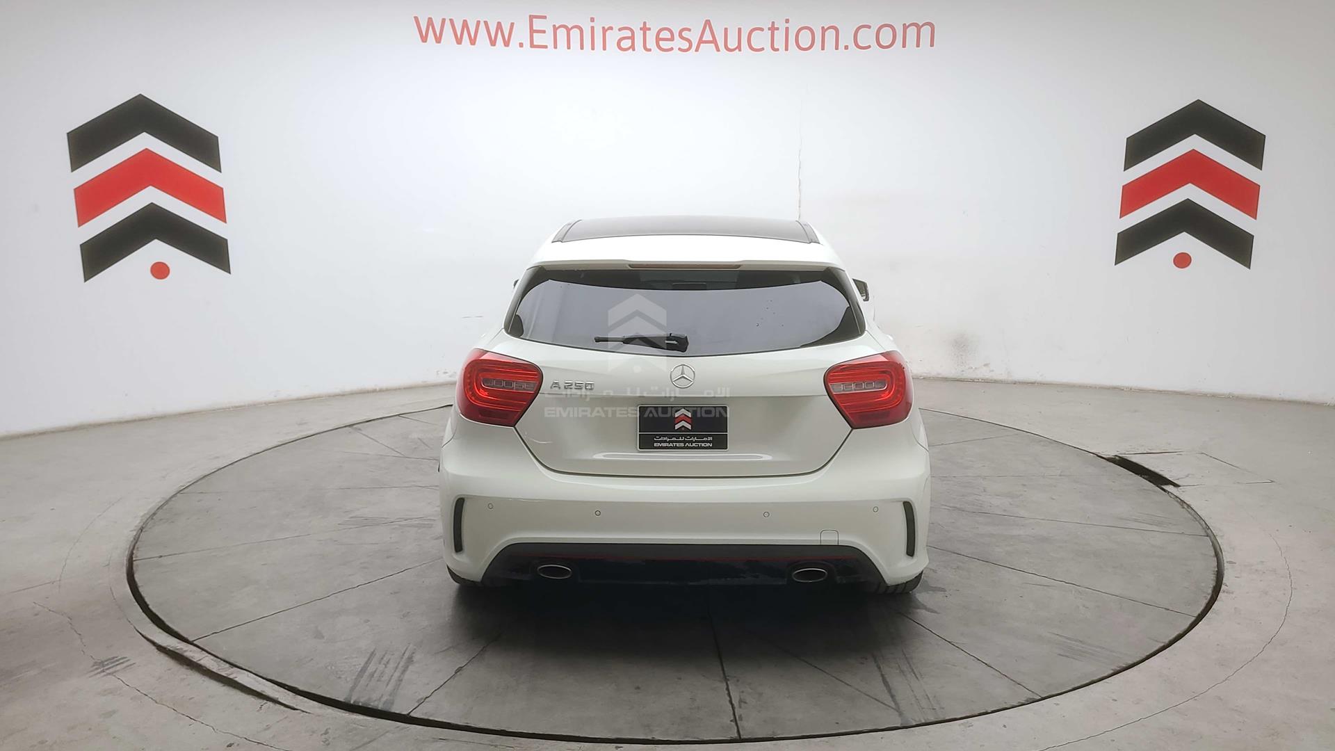 2013 MERCEDES A 250 VIN: WDDBF4EB9DJ070692