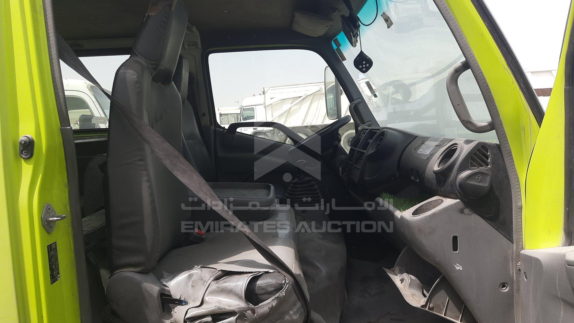 2014 HINO 300 VIN: JHHLCK1H9EK007302
