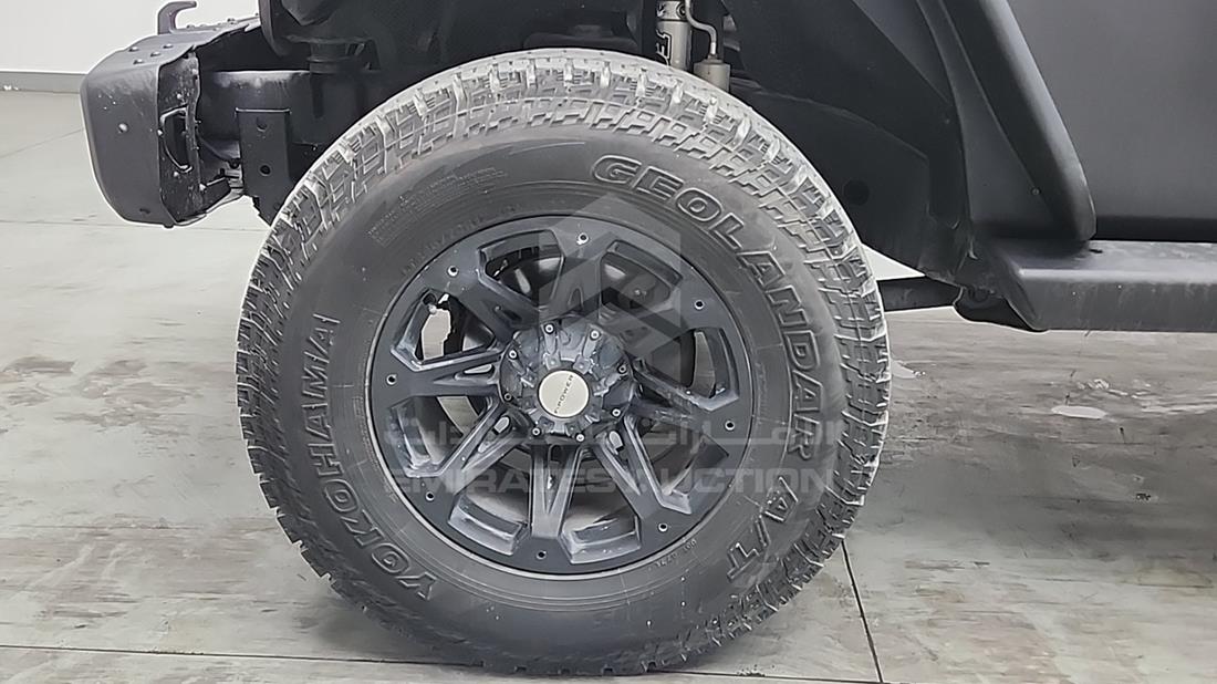 2014 Jeep Wrangler — Front Left Tyre — Photo 30