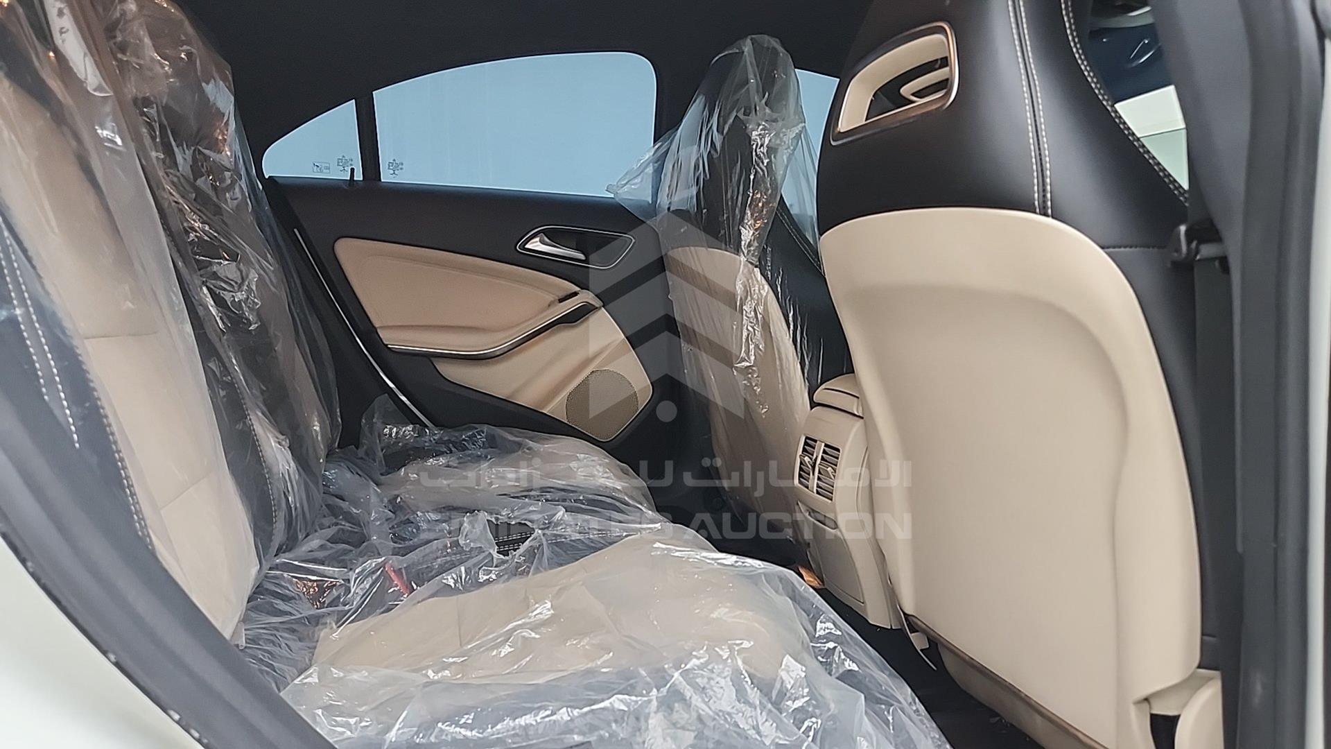 2018 MERCEDES CLA 250 VIN: WDDSJ4EB9JN561816