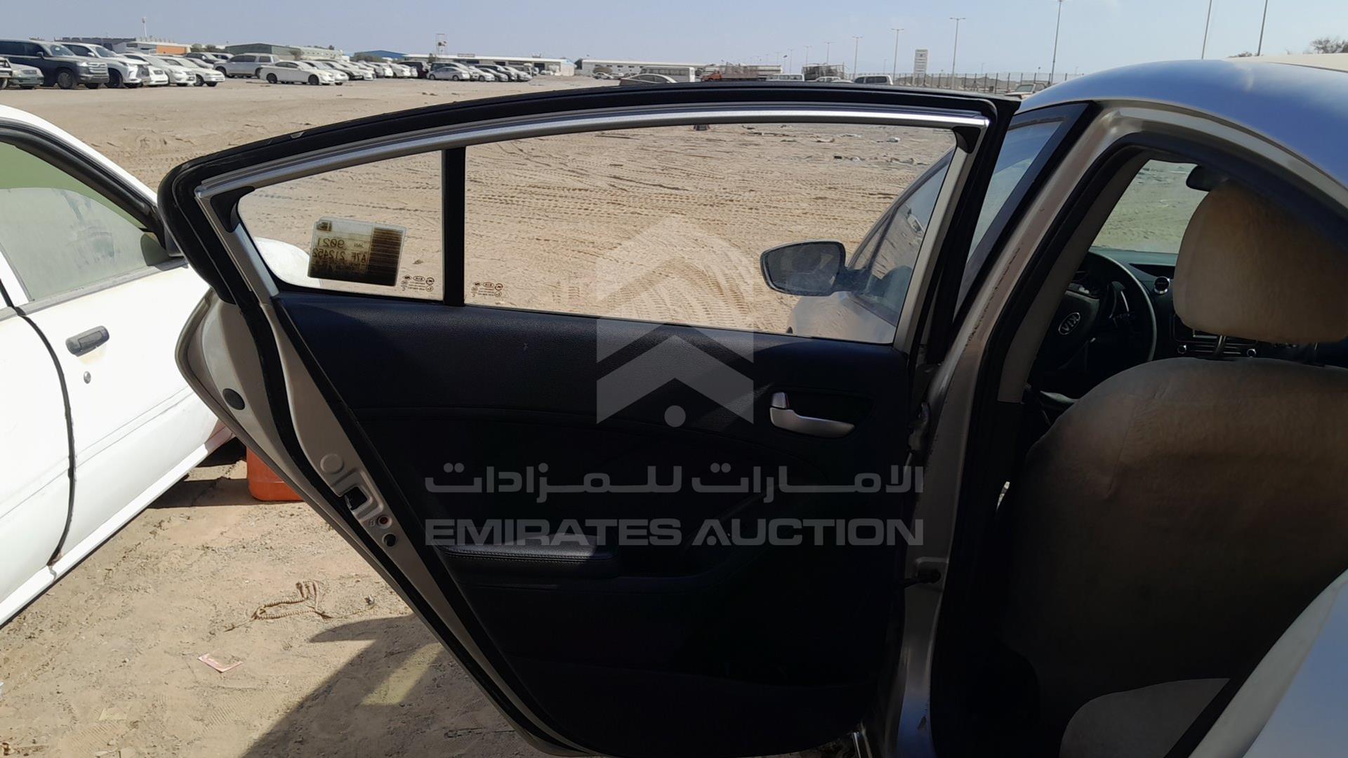 2015 KIA CERATO VIN: KNAFK4113F5212452
