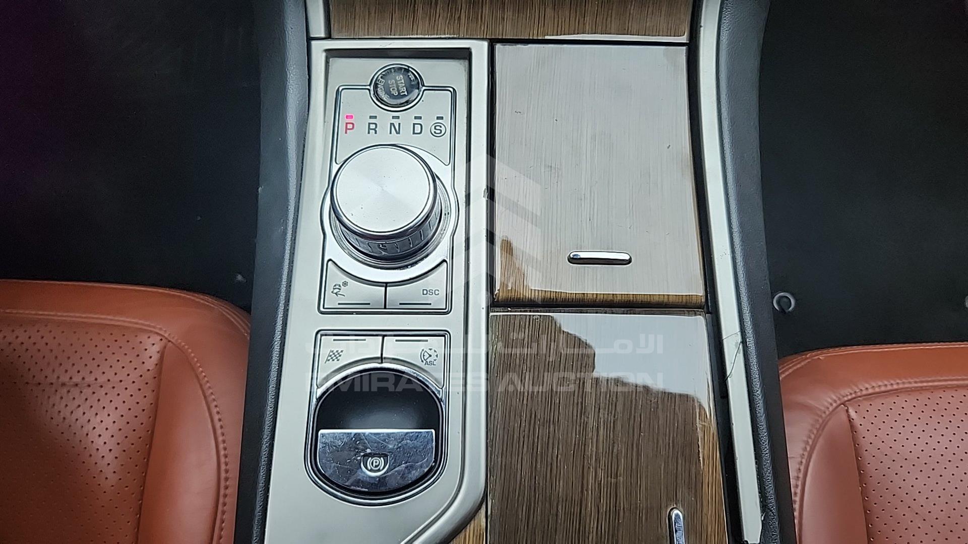 2009 JAGUAR XF VIN: SAJAA07GX91R38813