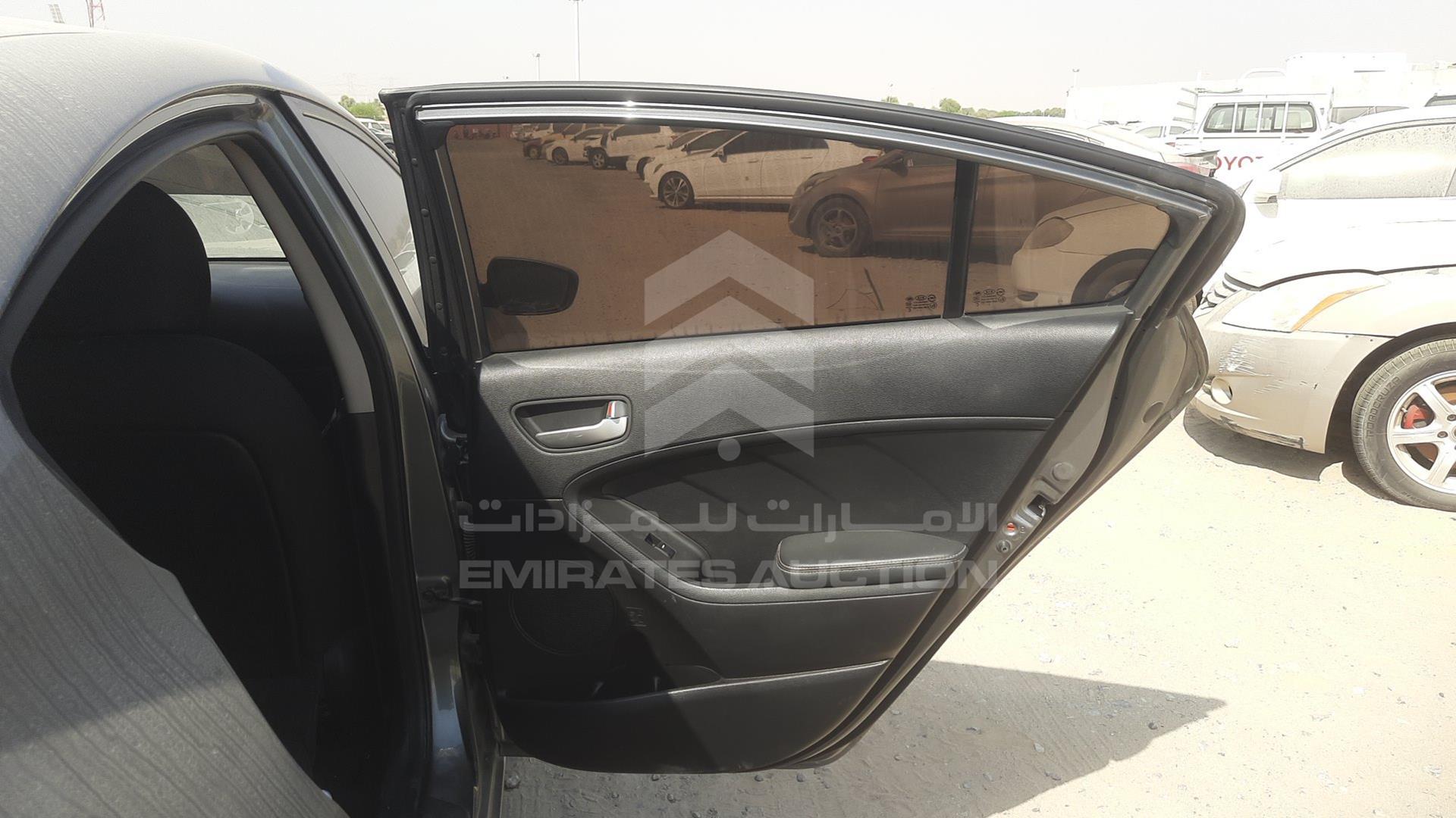 2016 KIA CERATO VIN: KNAFK4170G5553894