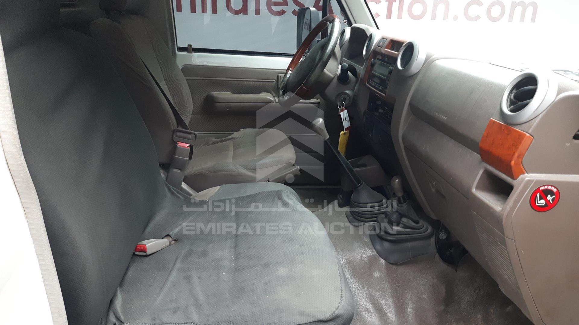 2012 TOYOTA LAND CRUISER VIN: JTFLU73J0C4531766