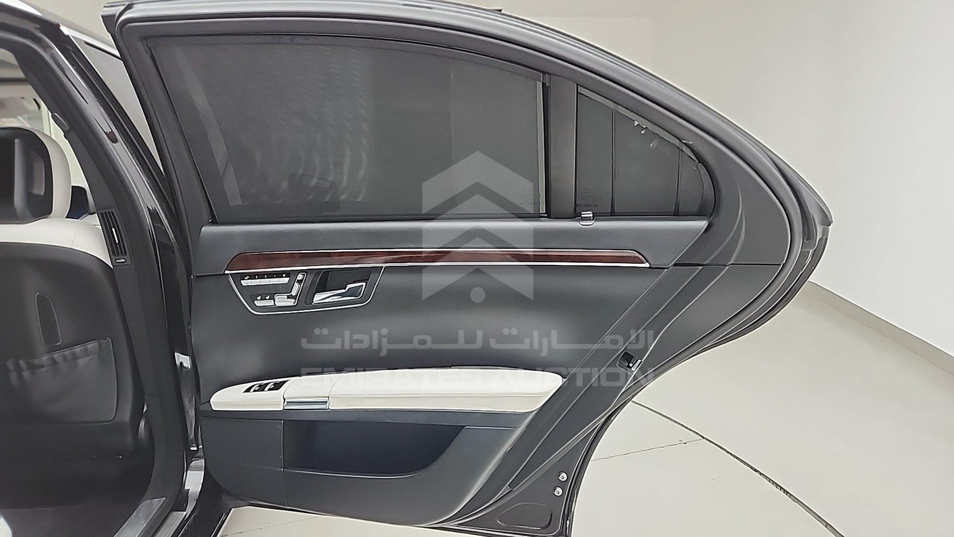 2012 MERCEDES S 500 VIN: WDDNG9EB1CA443410
