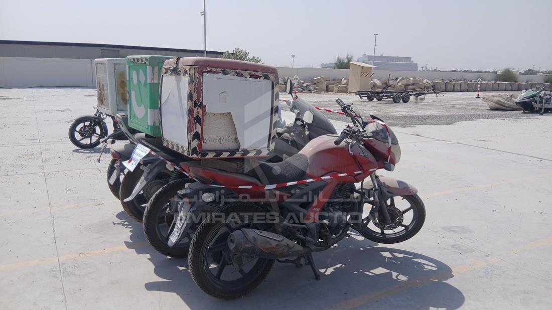 4 Motorbikes — الزاوية الخلفية اليمنى — صورة 9