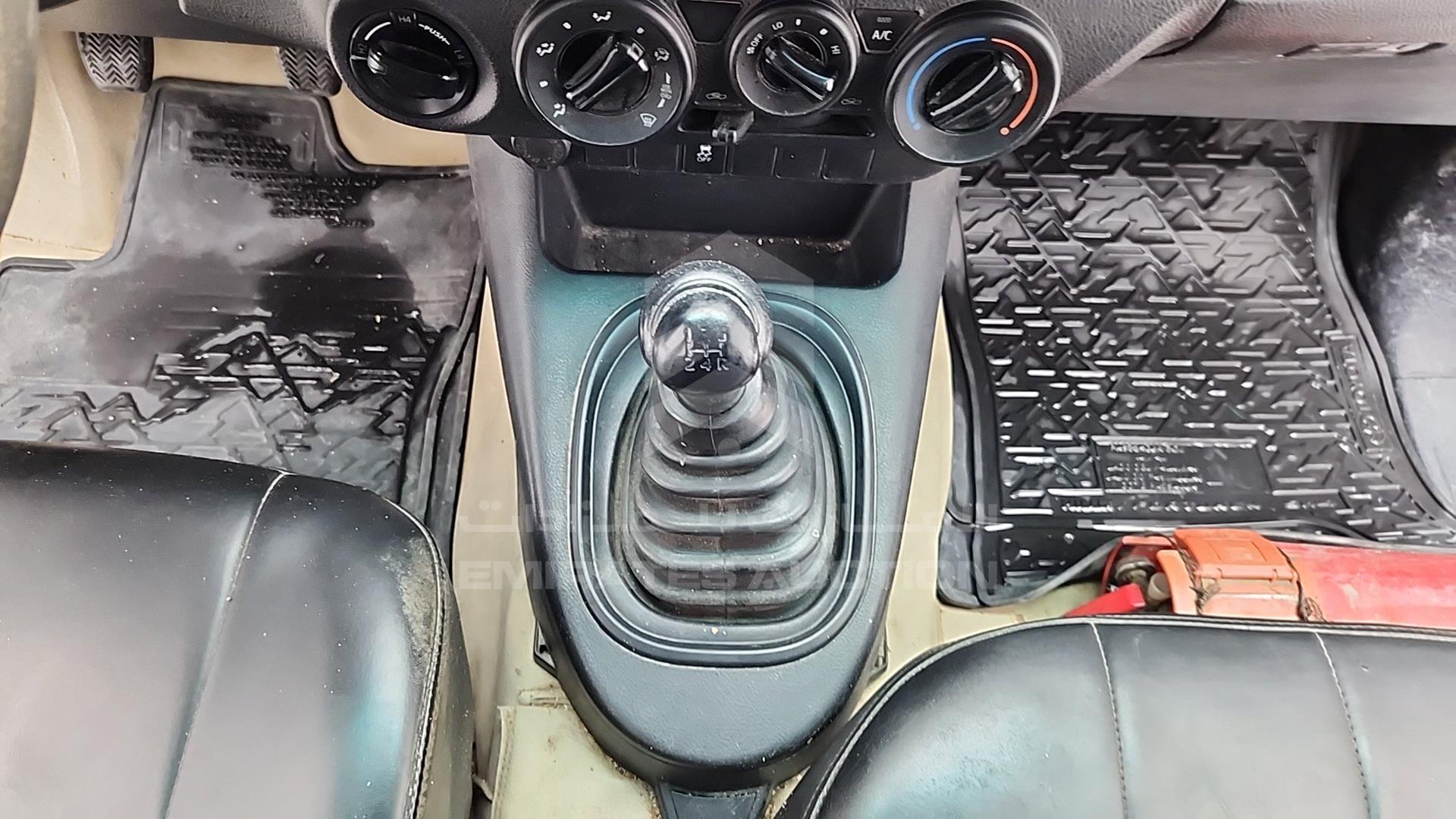 2019 TOYOTA HILUX VIN: MR0DX9CD1K2521317