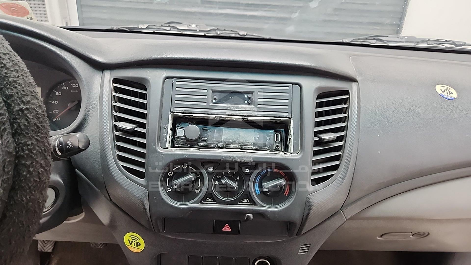 2016 MITSUBISHI L 200 VIN: MMBJNKJ40GH003029