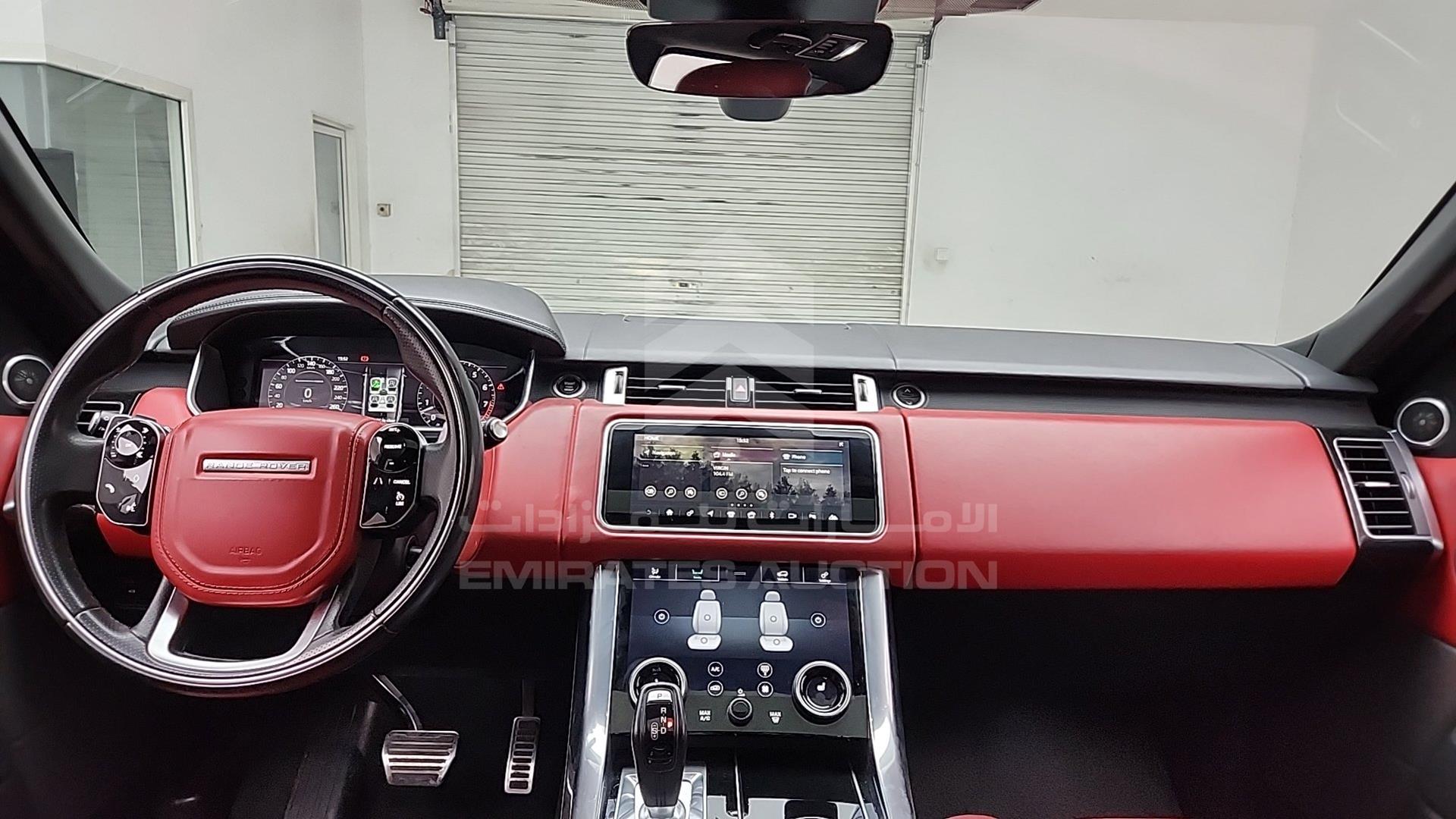 2018 RANGE ROVER SPORT VIN: SALWA2BE1JA185420