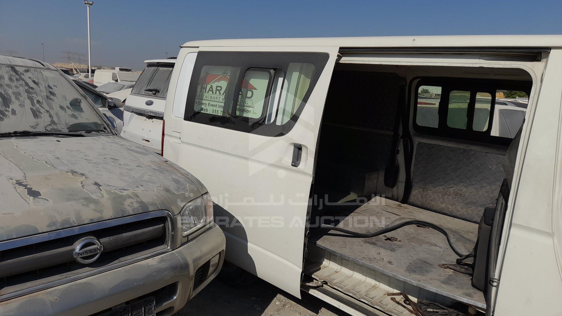 2016 TOYOTA HIACE VIN: JTFHX02P2G5003740