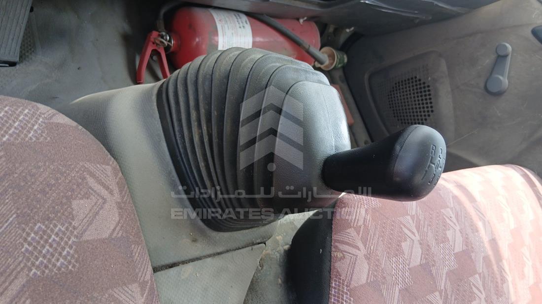 2014 Isuzu Reward NM — Gear View — Photo 17
