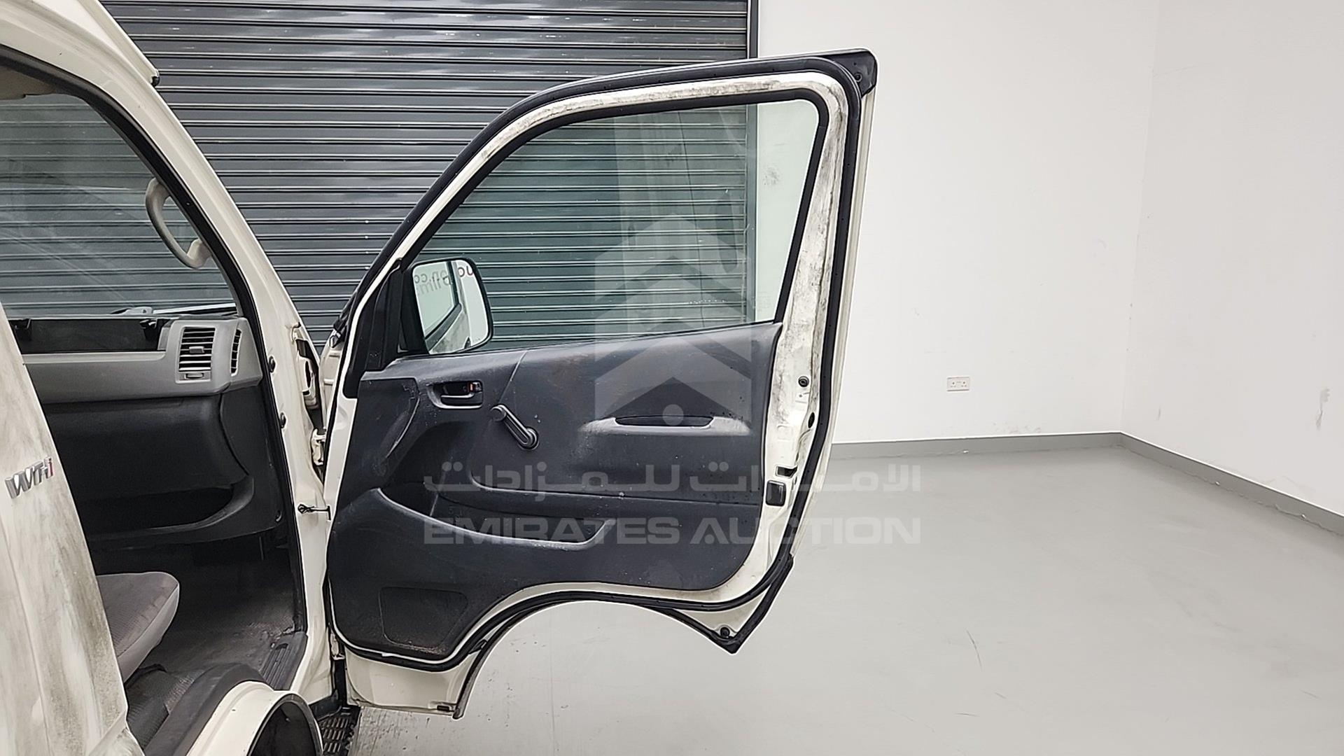 2010 TOYOTA HIACE VIN: JTFPX22P5A0018583