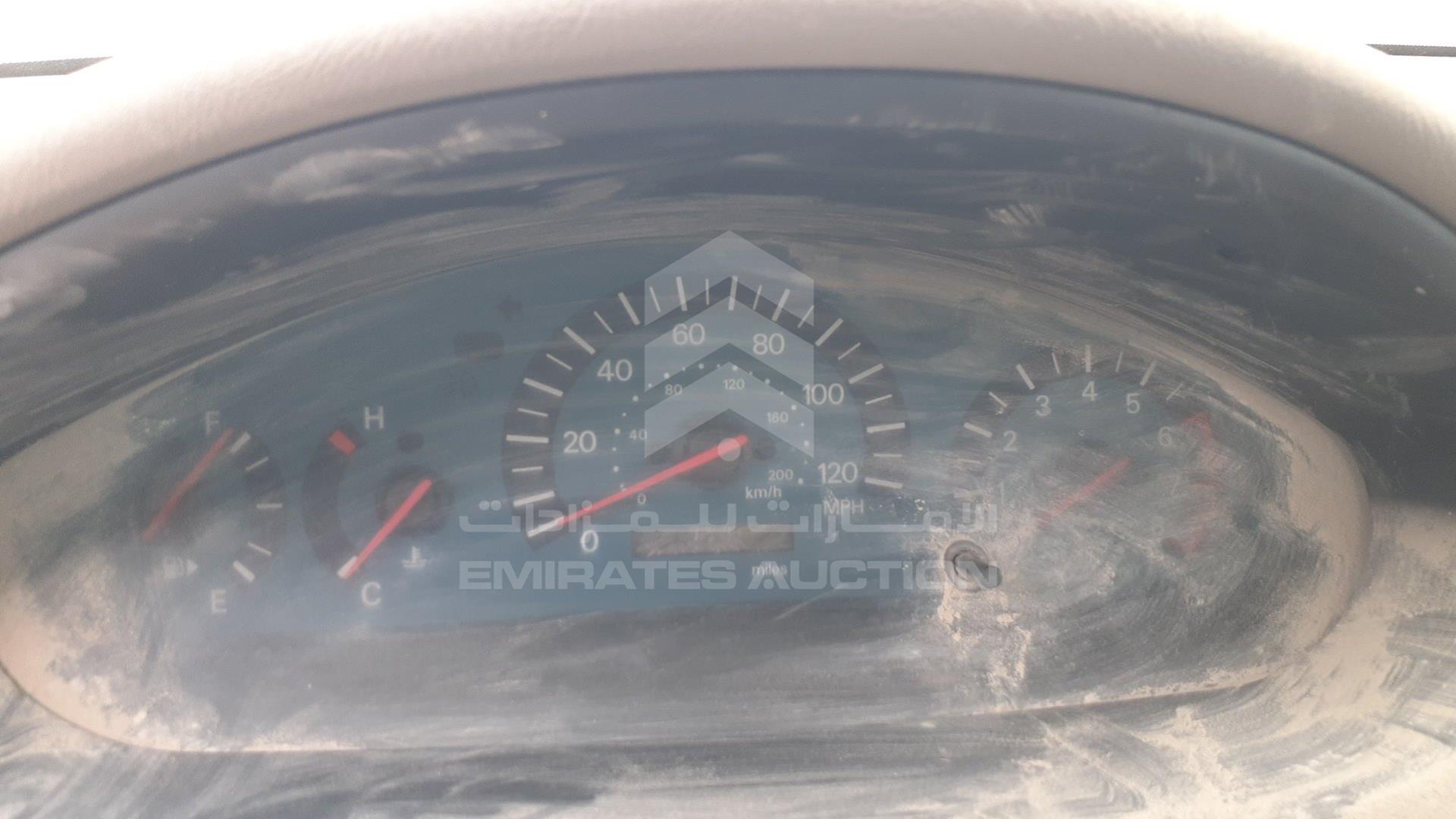 2002 MITSUBISHI GALANT VIN: 4A3AA46G62E033486
