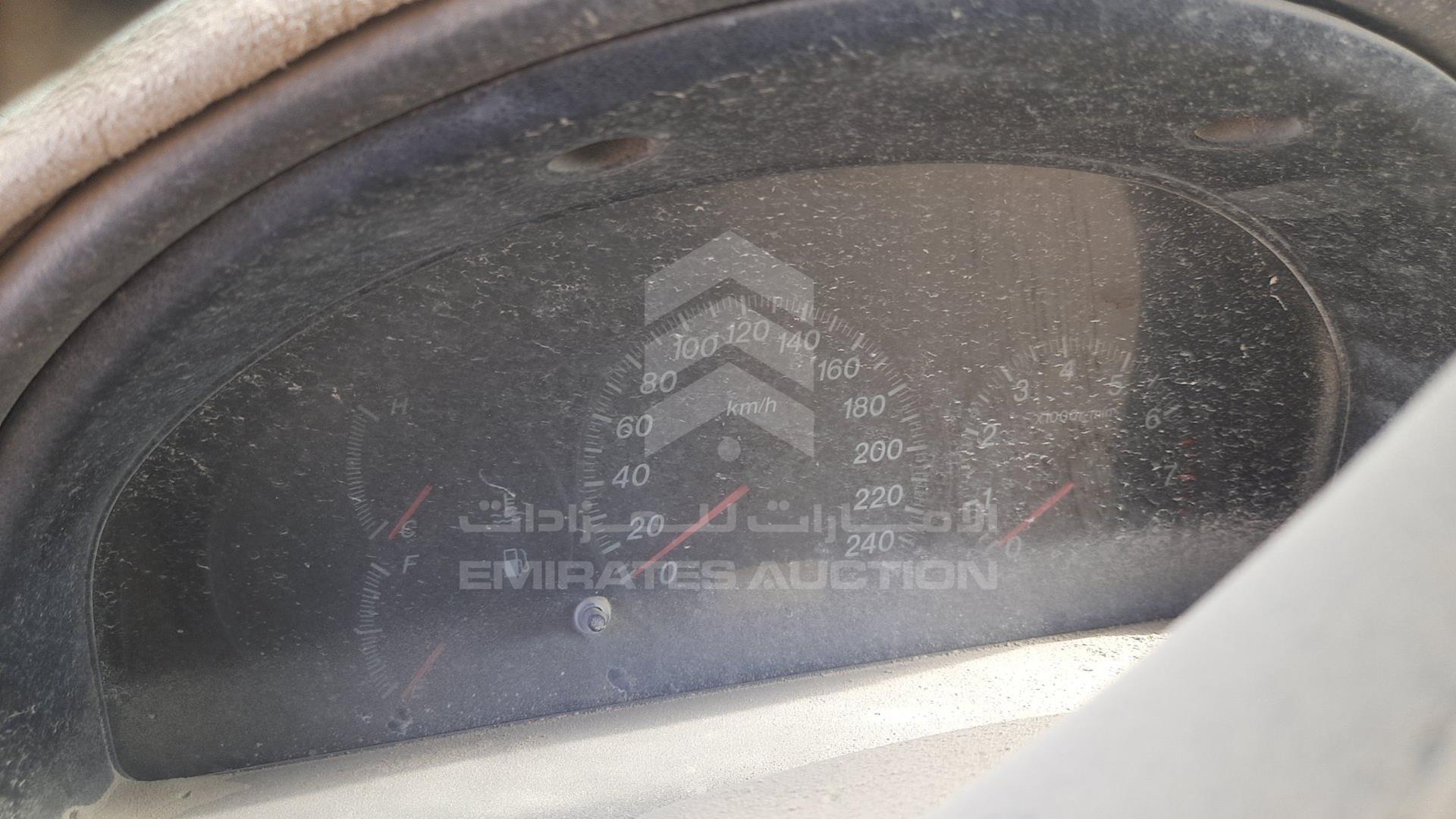 2000 MAZDA 626 VIN: JM7GW19S0Y1200007