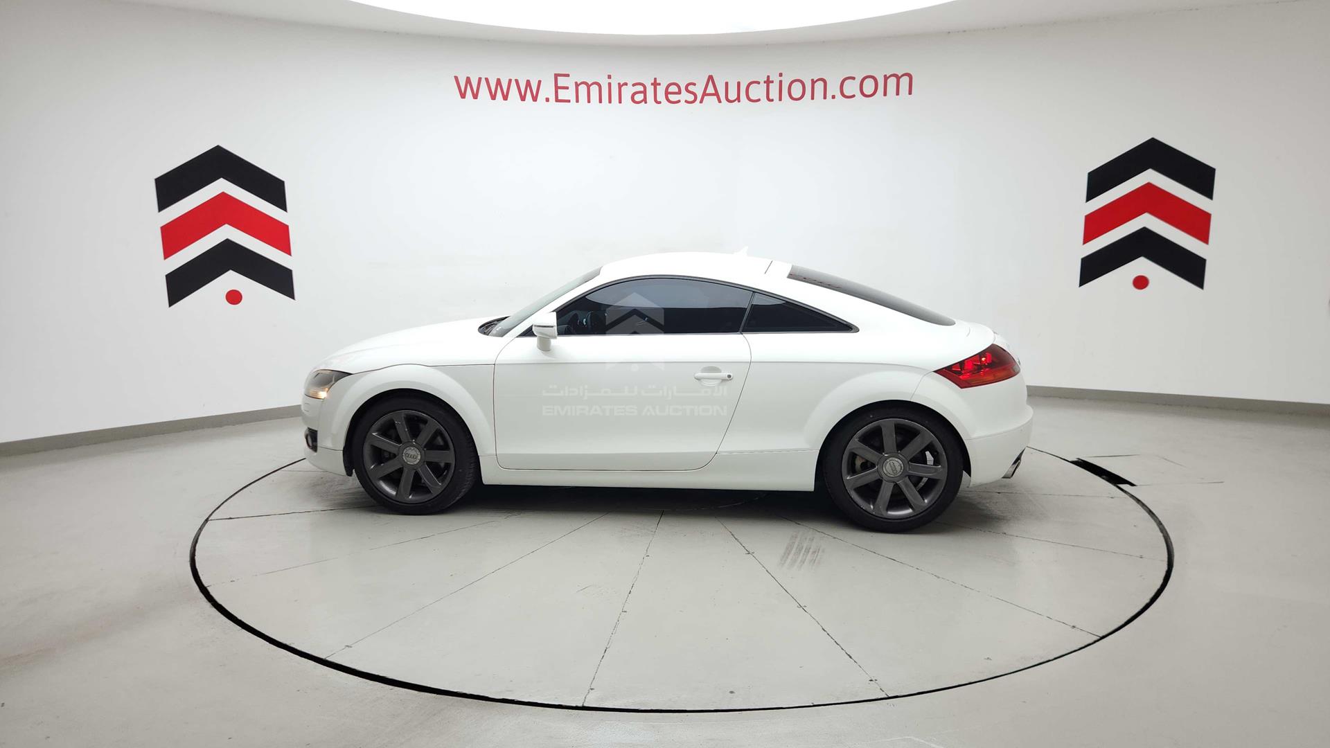 2010 AUDI TT VIN: TRUBDB8J2A1011816