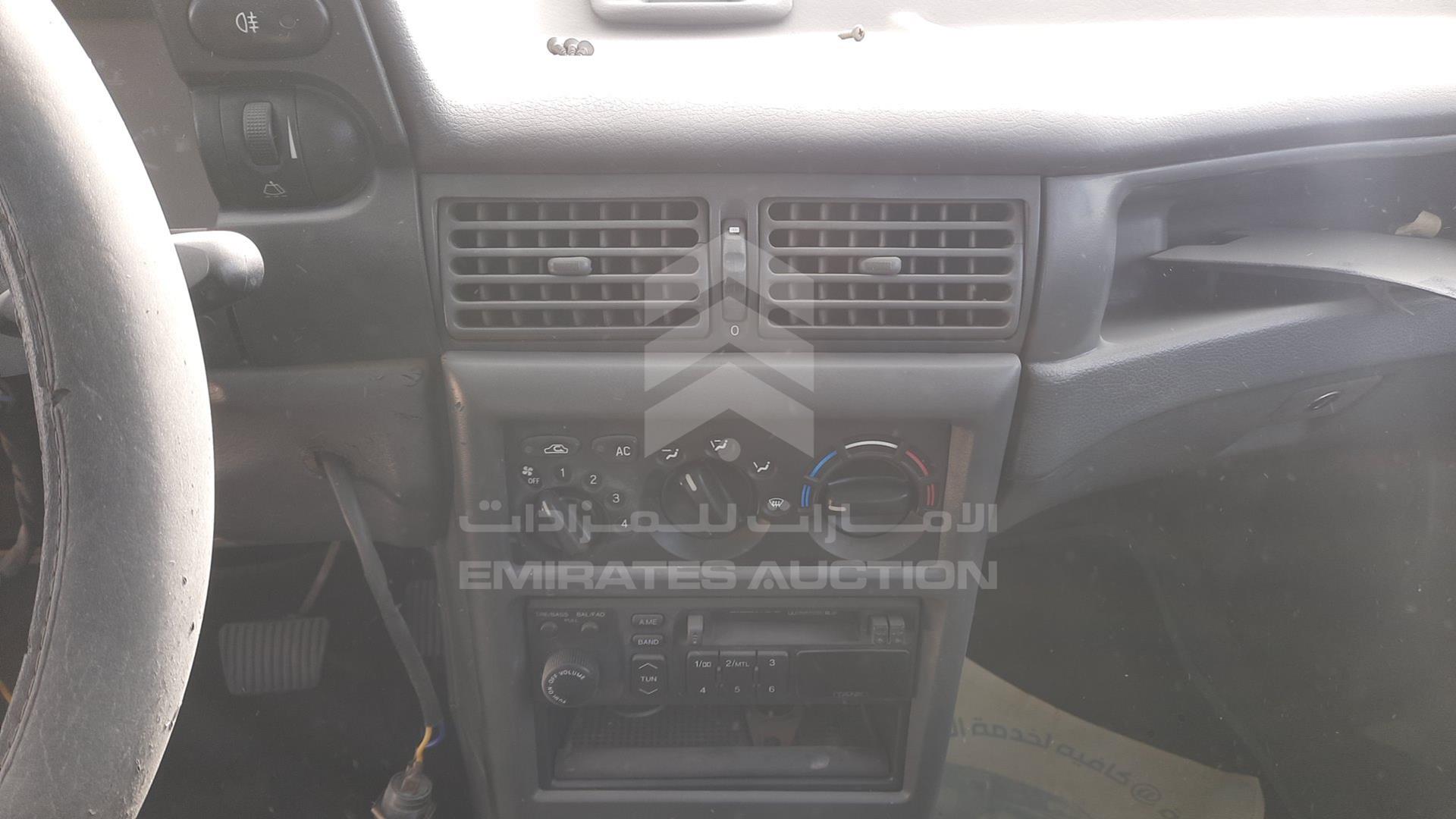 1995 DAEWOO --- VIN: KLATA19V1TB660851