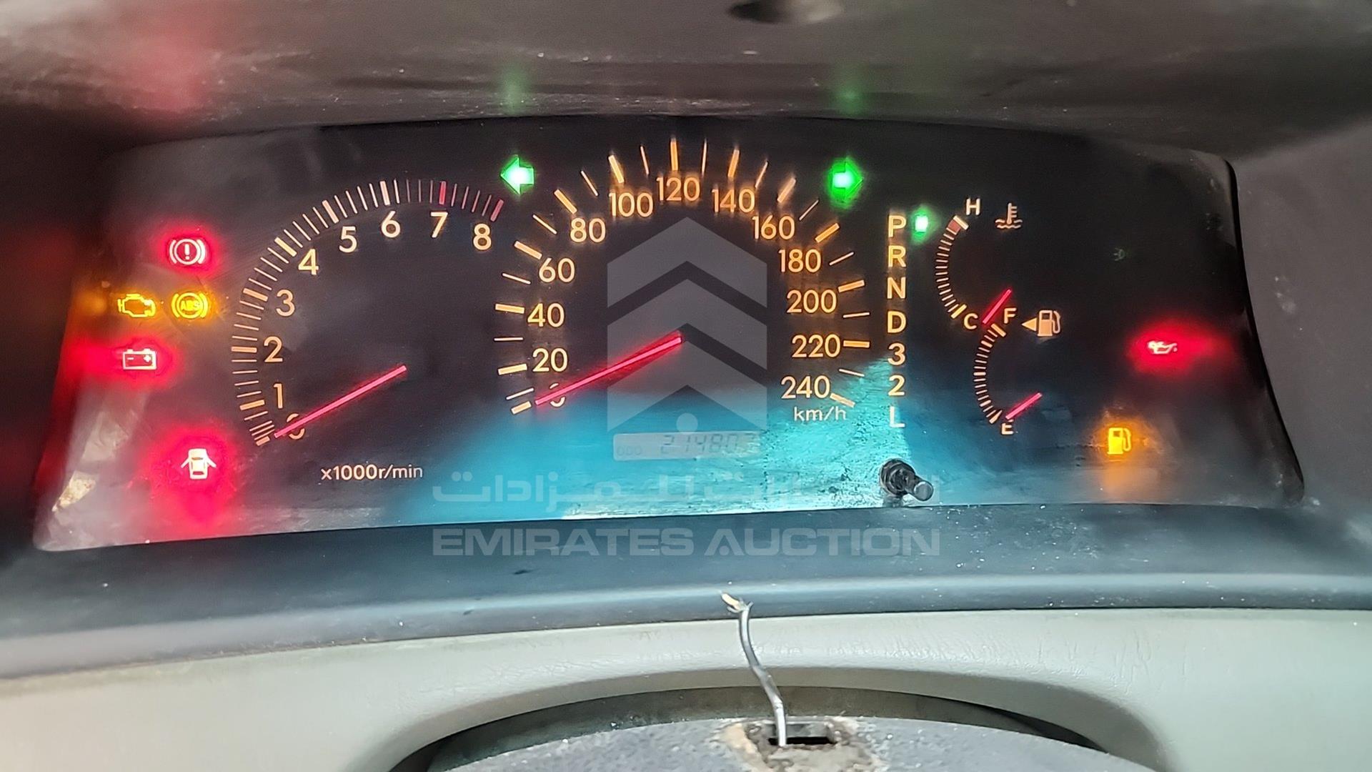 2005 TOYOTA COROLLA VIN: ZE15035586