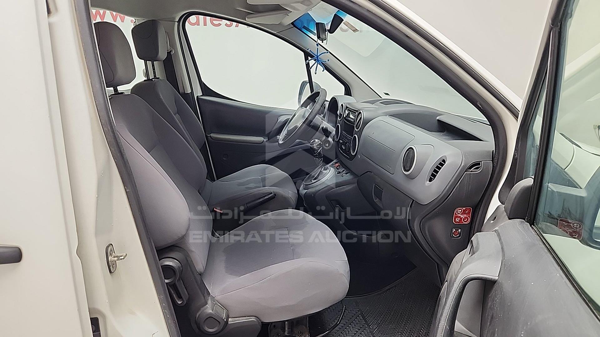 2015 PEUGEOT PARTNER VIN: VF37JNFU5FJ510288