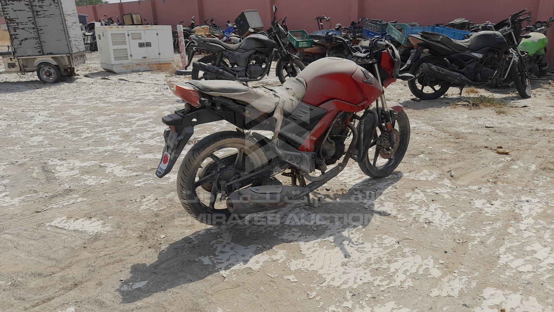 2020 HONDA UNICORN VIN: ME4KC20D9LA000726