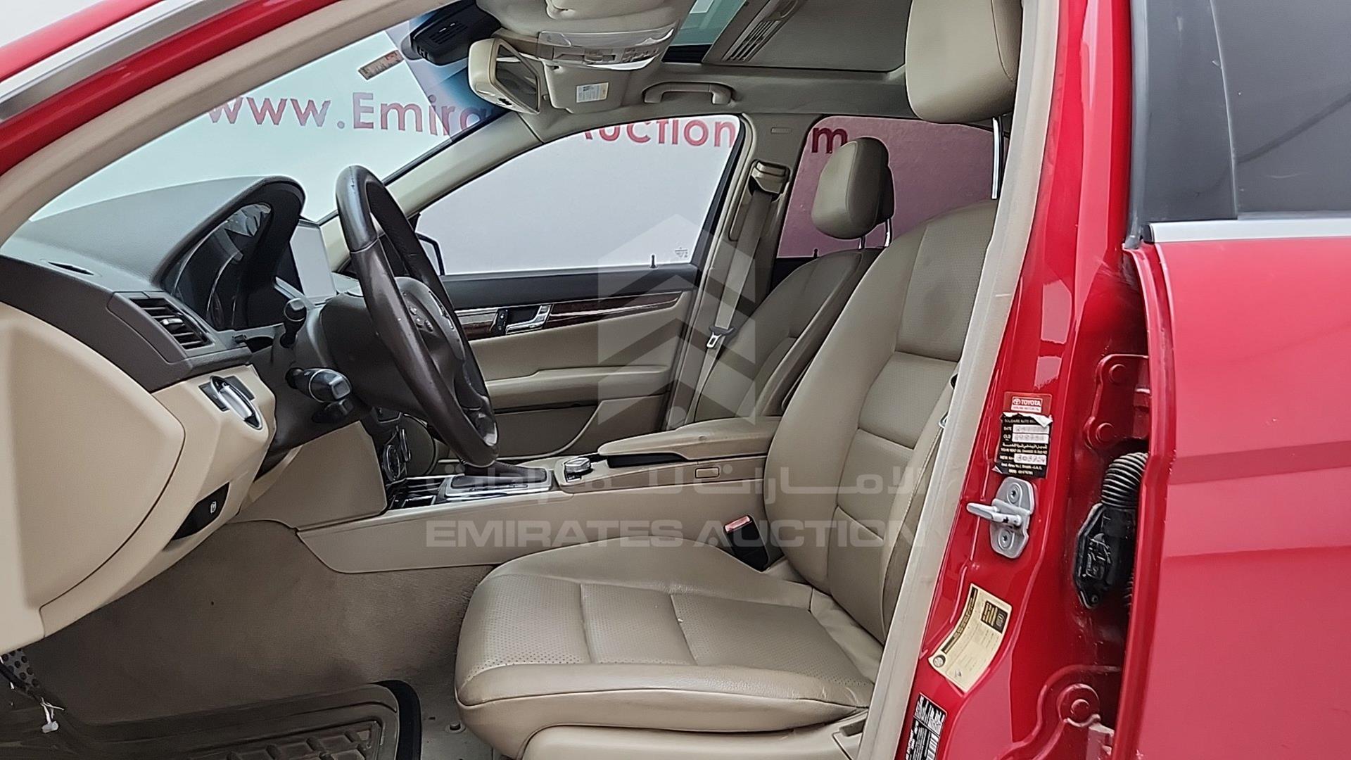 2011 MERCEDES C 300 VIN: WDDGF8BB6BR144232