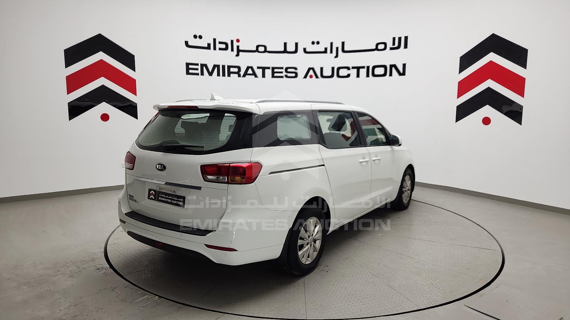 2018 KIA CARNIVAL VIN: KNAMB8120J6412148