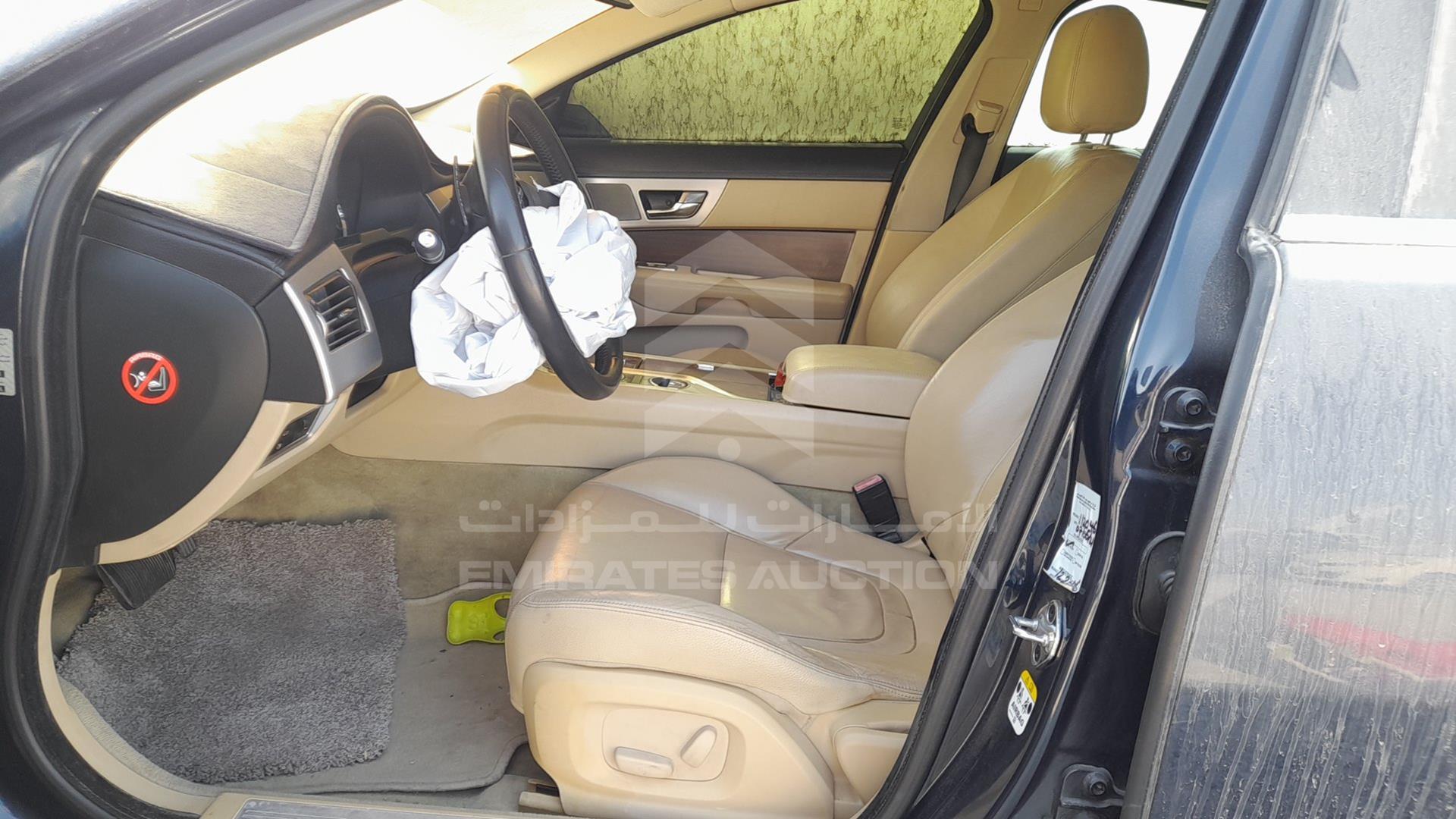 2012 JAGUAR XF VIN: SAJAA05F1CLS40239