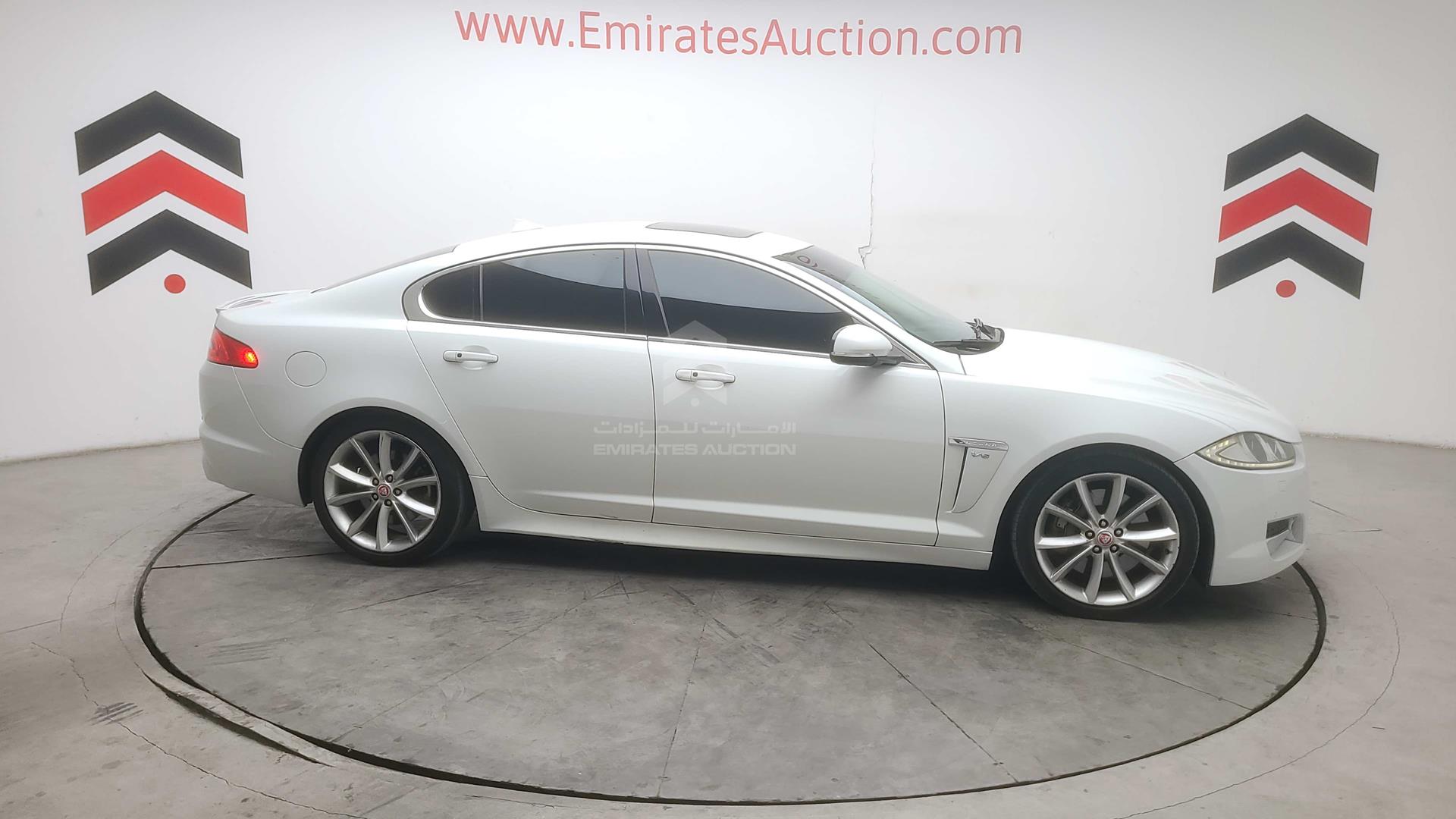 2015 JAGUAR XF VIN: SAJAA05AXF8U48907