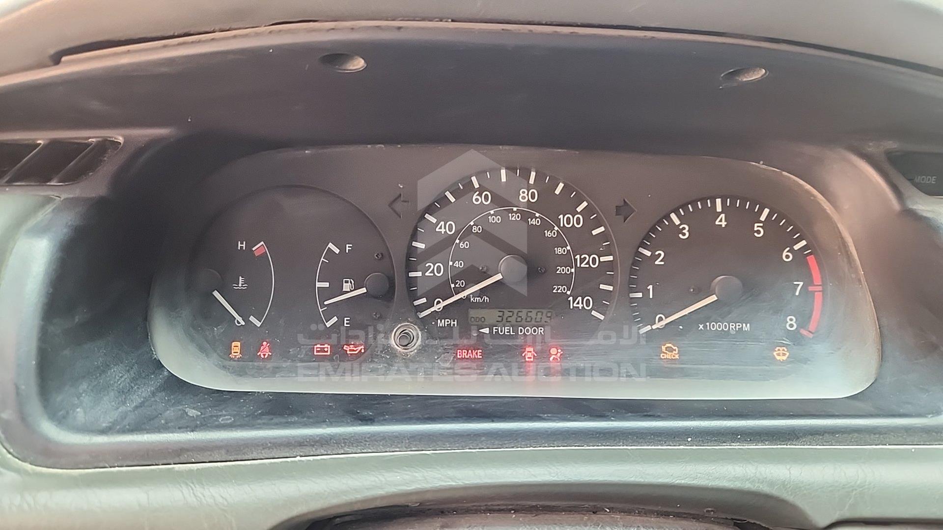 2001 TOYOTA CAMRY VIN: 4T1BG22K61U082286
