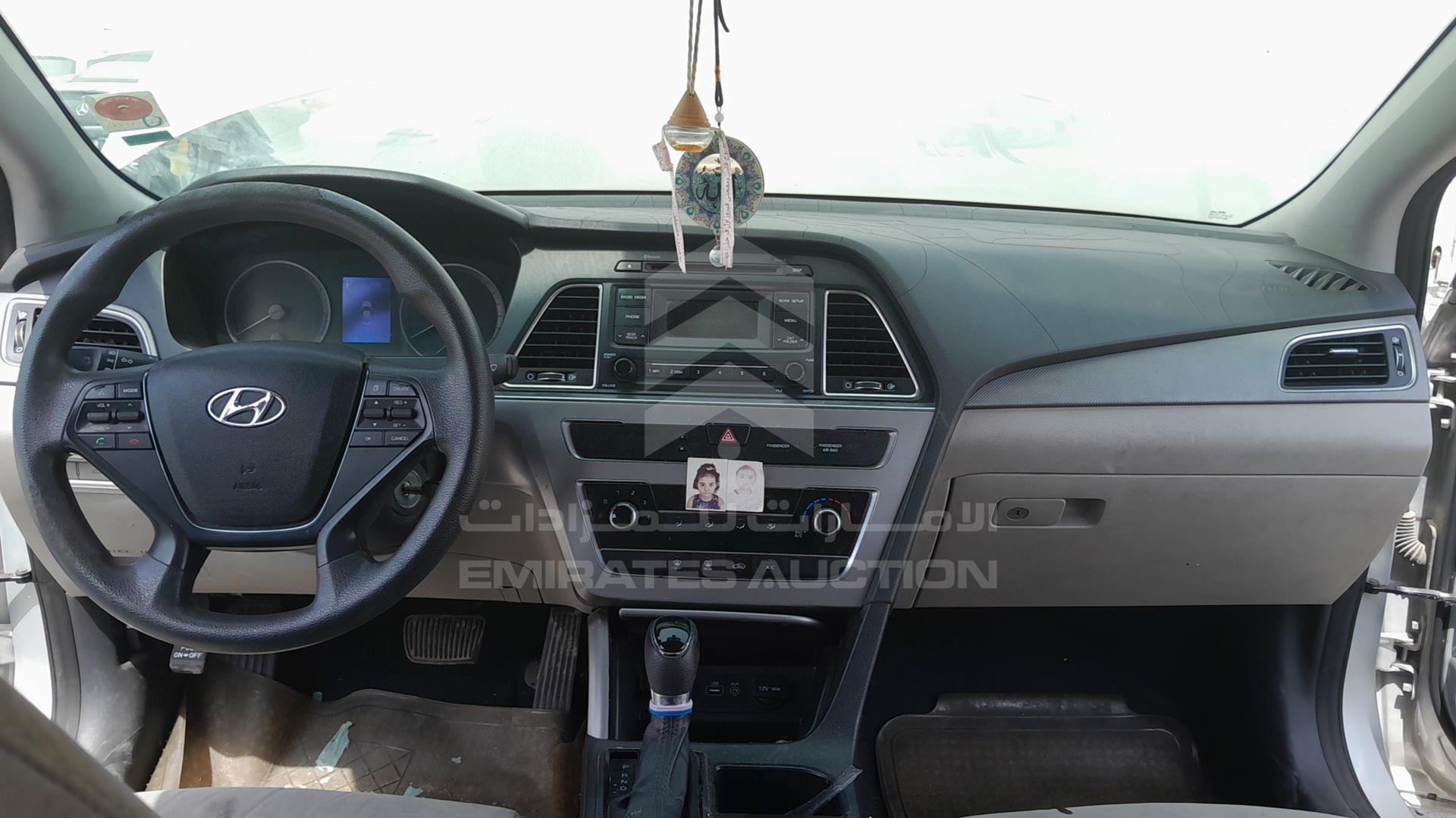 2015 HYUNDAI SONATA VIN: 5NPE24AF0FH154715