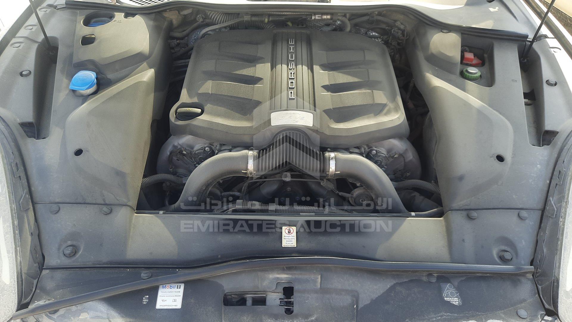 2016 PORSCHE CAYENNE GTS VIN: WP1ZZZ92ZGLA78028