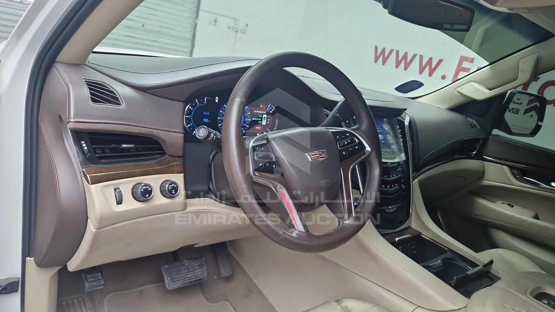 2017 CADILLAC ESCALADE VIN: 1GYS47KJ7HR507619