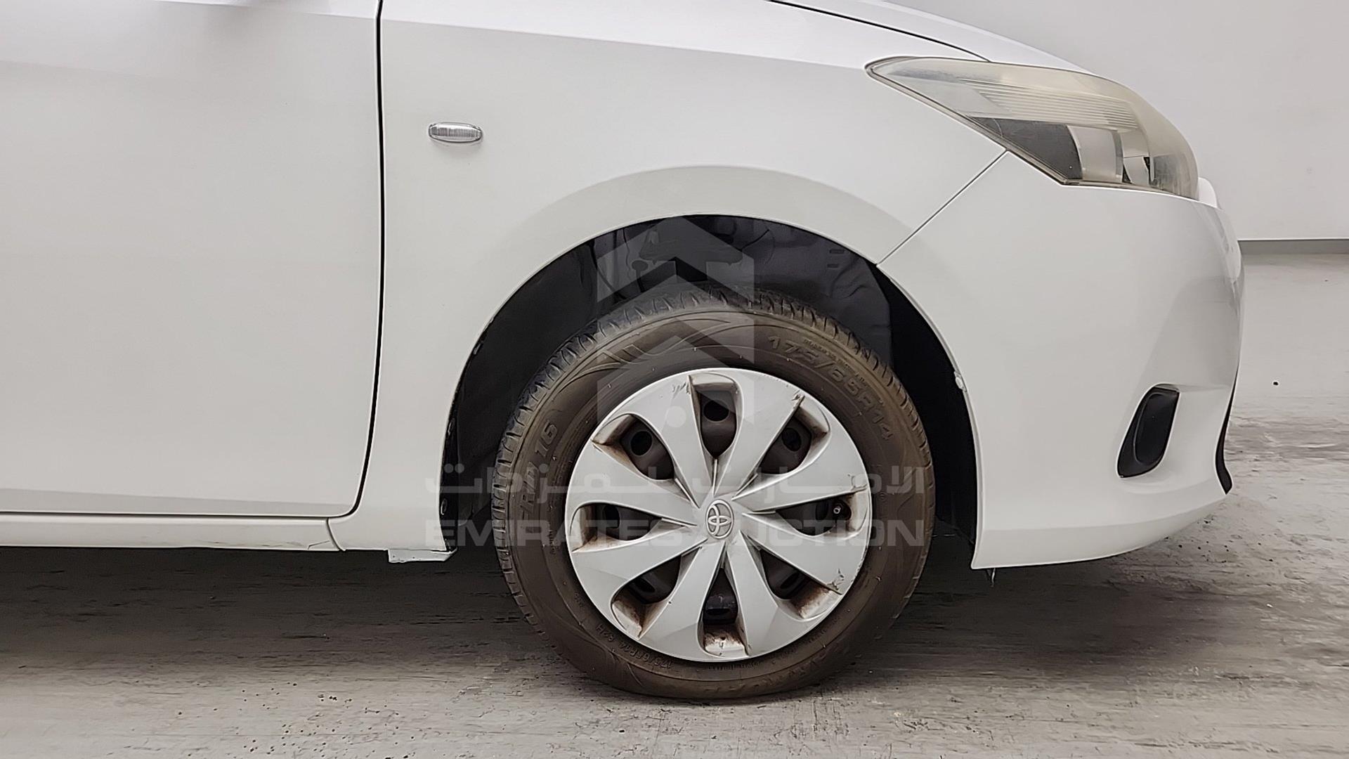 2017 TOYOTA YARIS VIN: MHFB29F3XH2016199