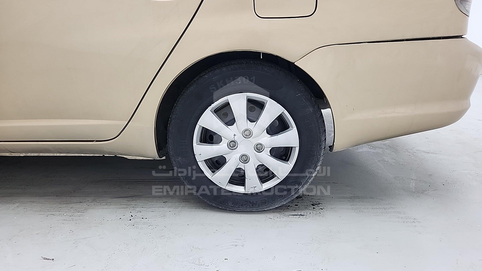 2005 TOYOTA ECHO VIN: JTDBW123050082422