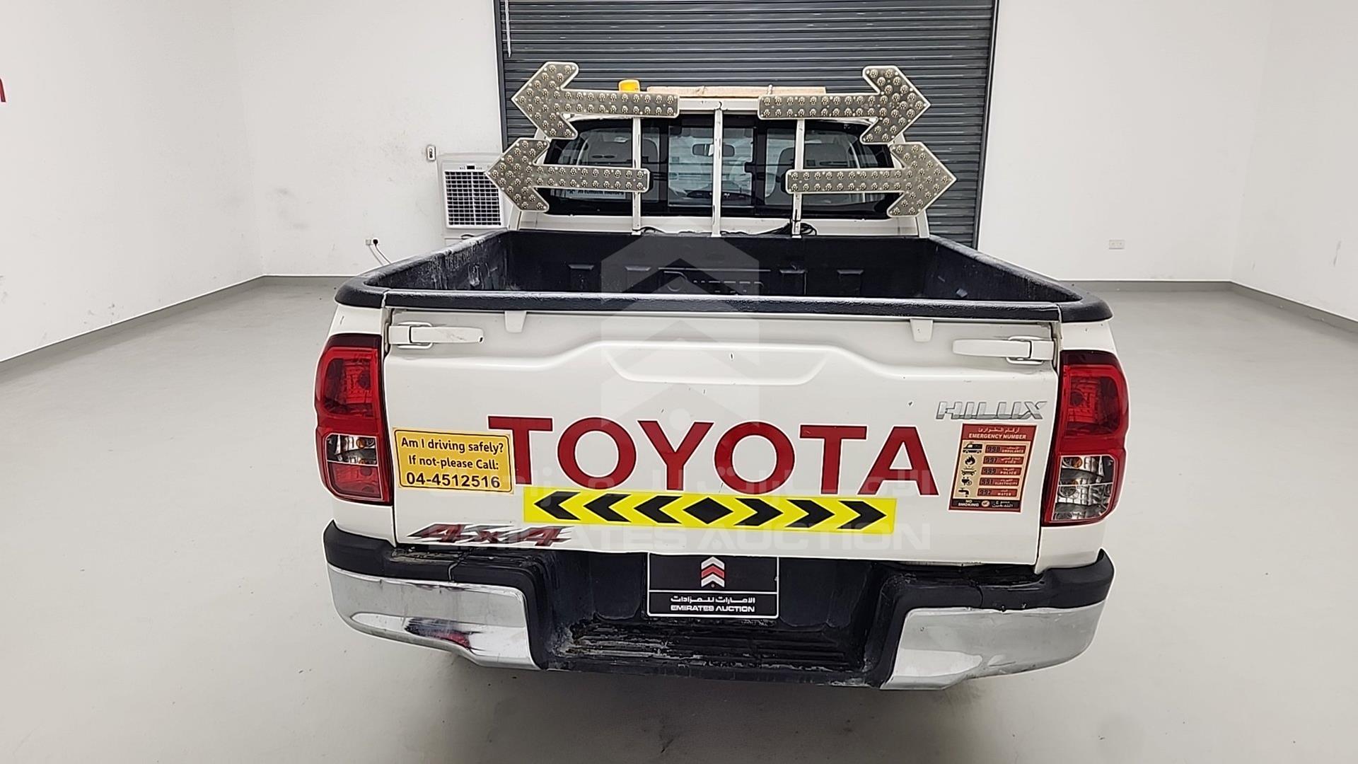 2022 TOYOTA HILUX VIN: MR0DX9CD5N2527741